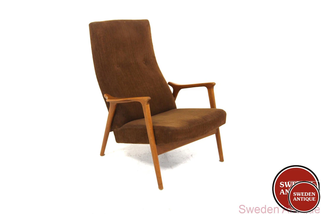 Lounge chair Needs new filling Year: 1950s Origin: Swe. Material: