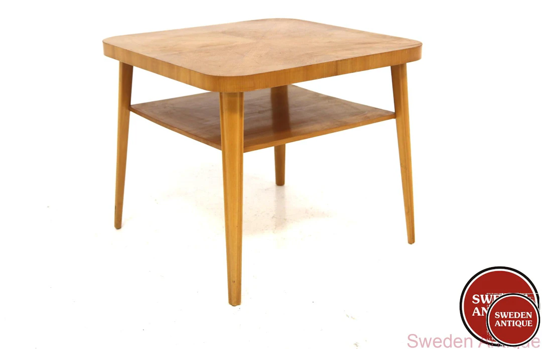 Coffee table Swedish Modern Year: 1930s Origin: Swe. Material: Elm