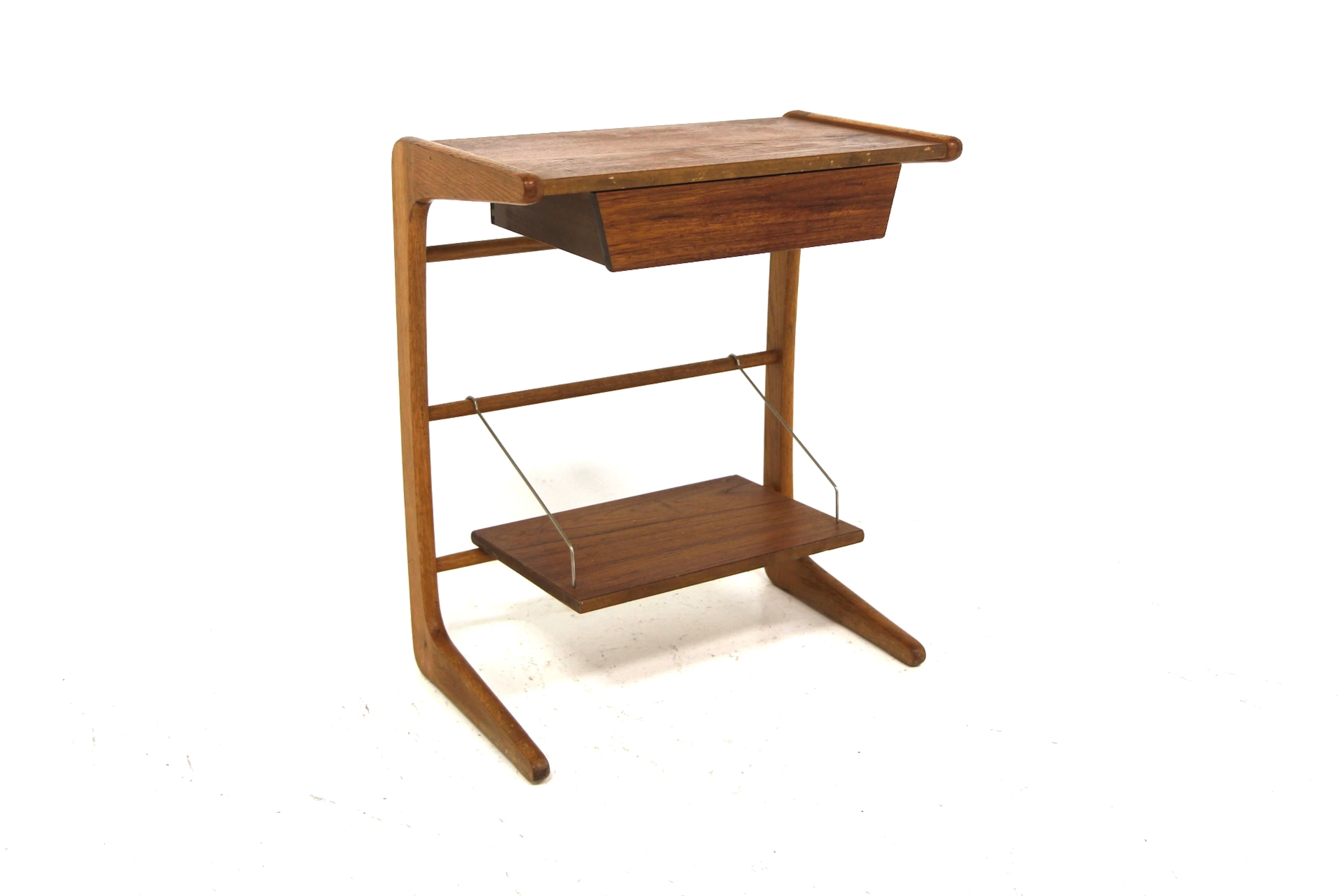 Bedside table Year: 1960s Origin: Swe. Material: Teak Oak W: 52cm