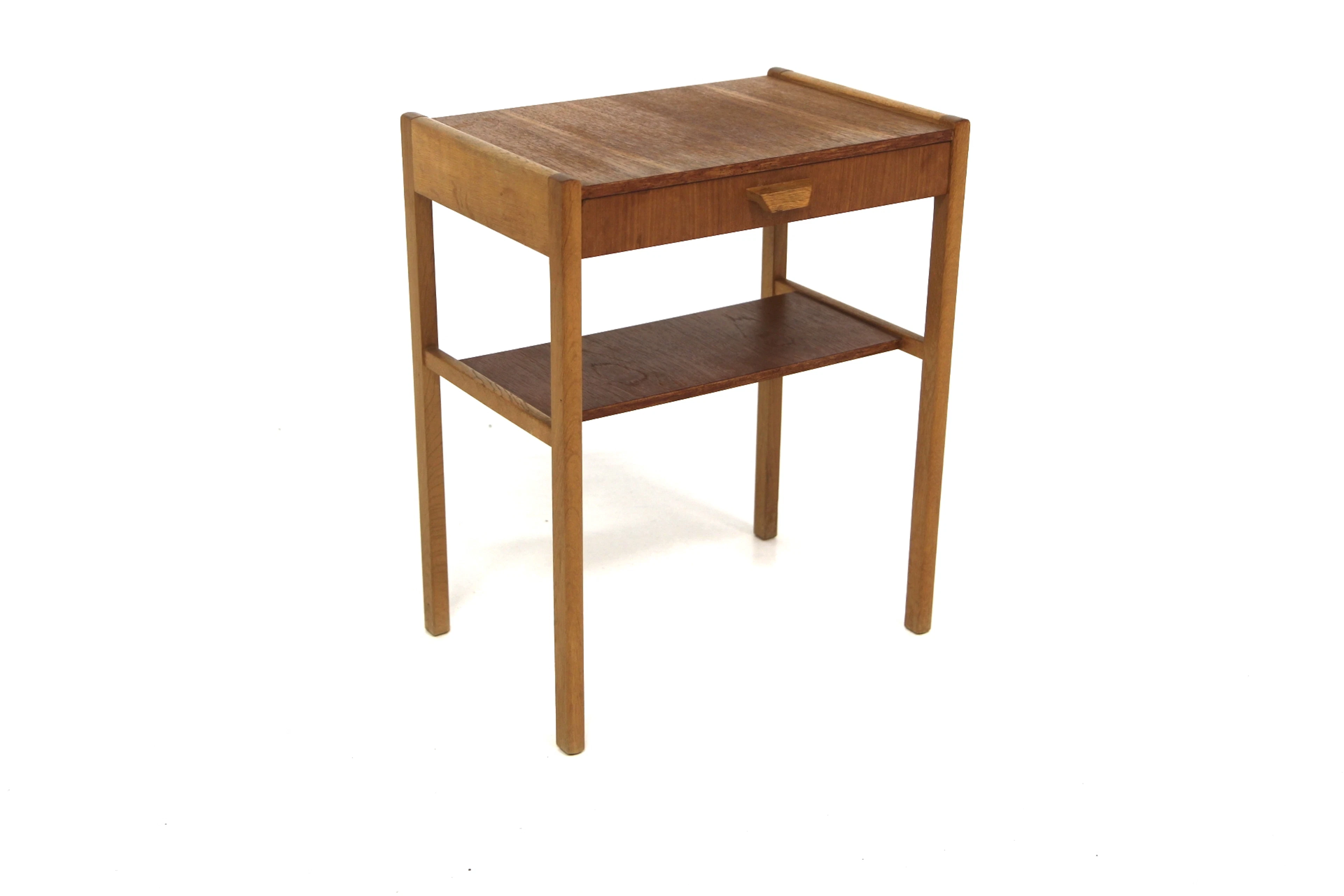 Bedside table Year: 1960s Origin: Swe. Material: Teak Oak W: 45cm