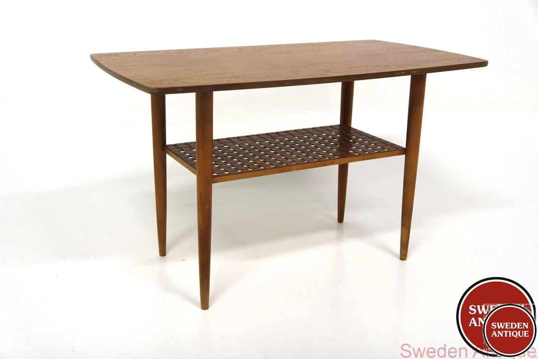 Coffee table Year: 1950s Origin: Swe. Material: Teak Beech W: 92cm