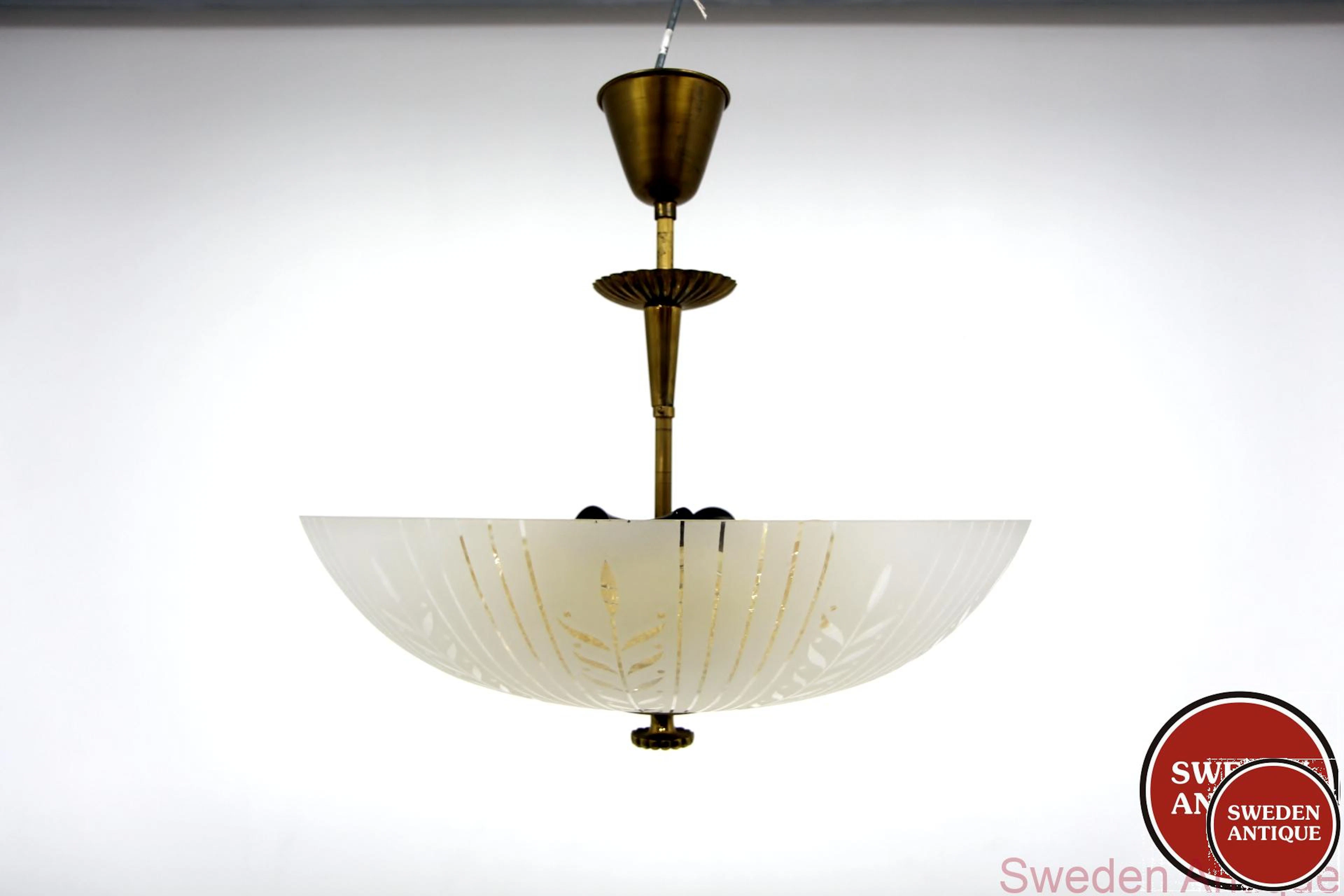 Ceiling lamp Swedish Grace, Orrefors Year: 1930s Origin: Swe. Material:
