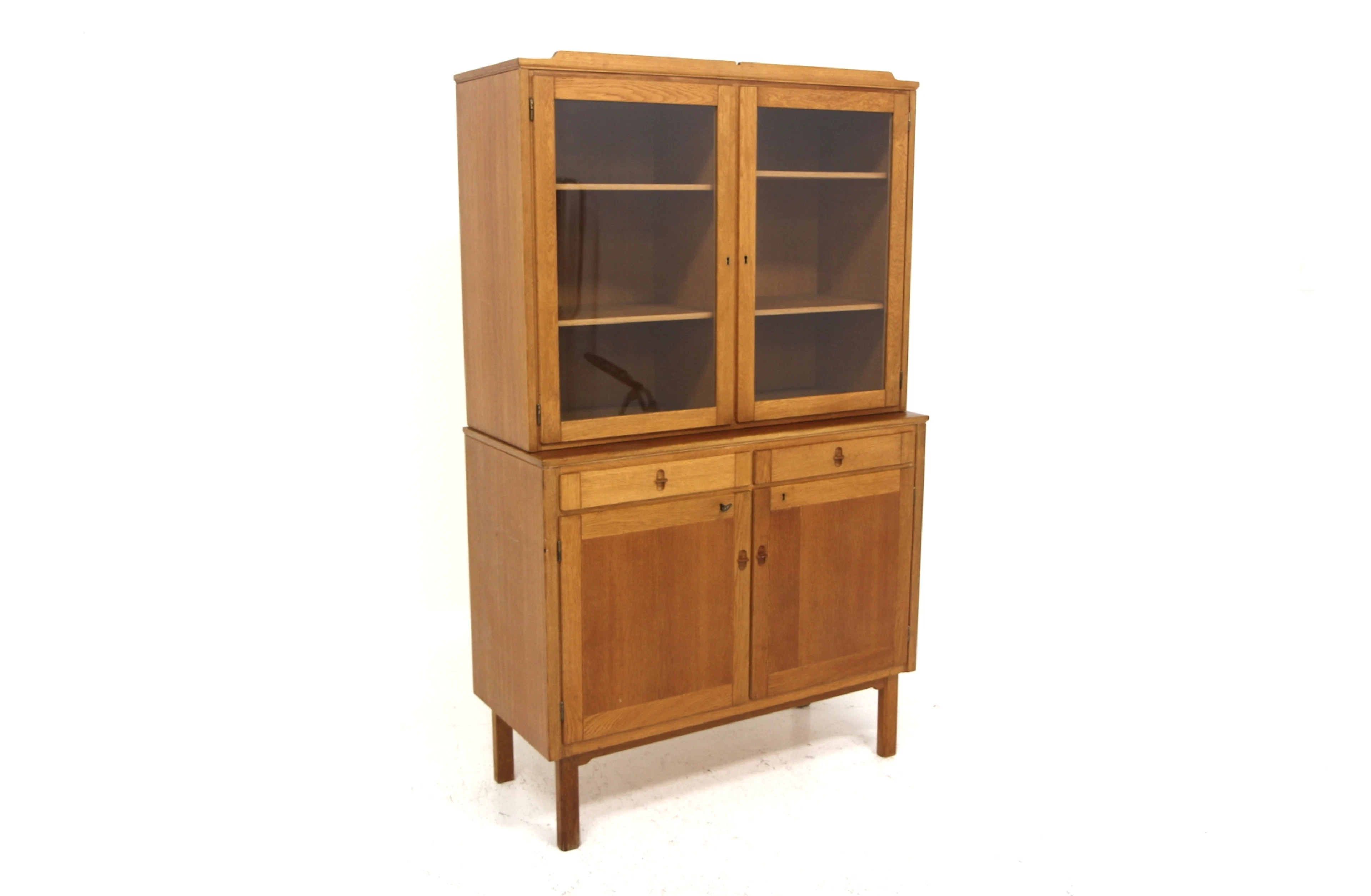 Cabinet Viborg Erik Wørtz for Möbel-IKÉA Year: 1960s Origin: Swe.