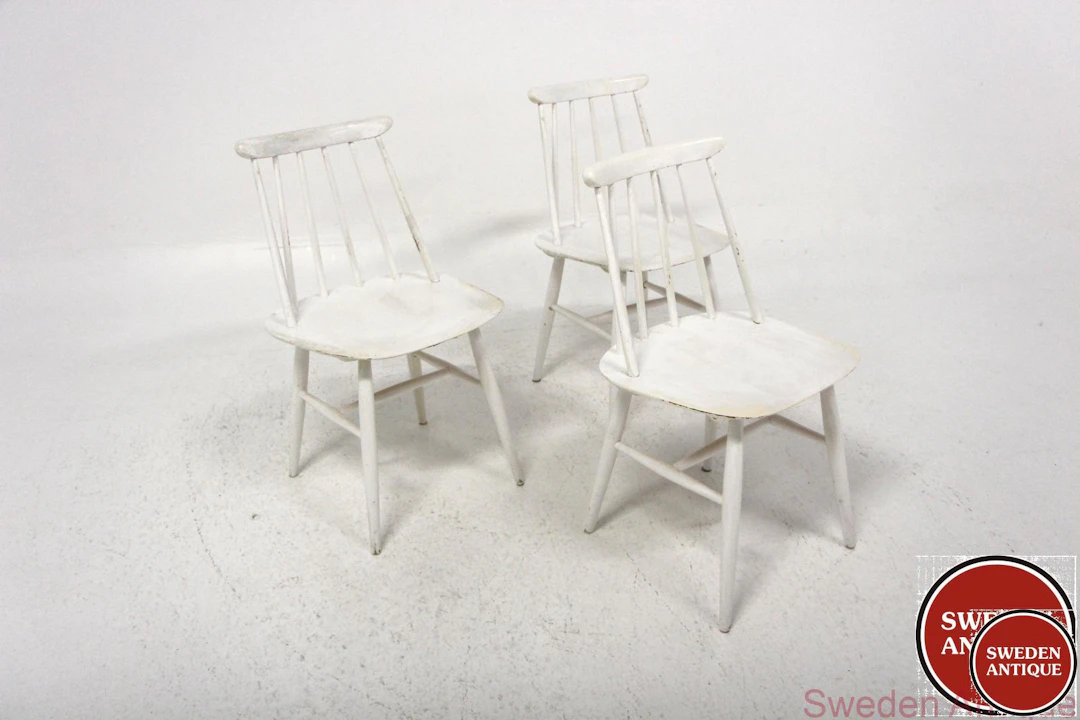 3Chairs Fanett Ilmari Tapiovaara for Edsbyverken, Later paint 1960s Swe. White