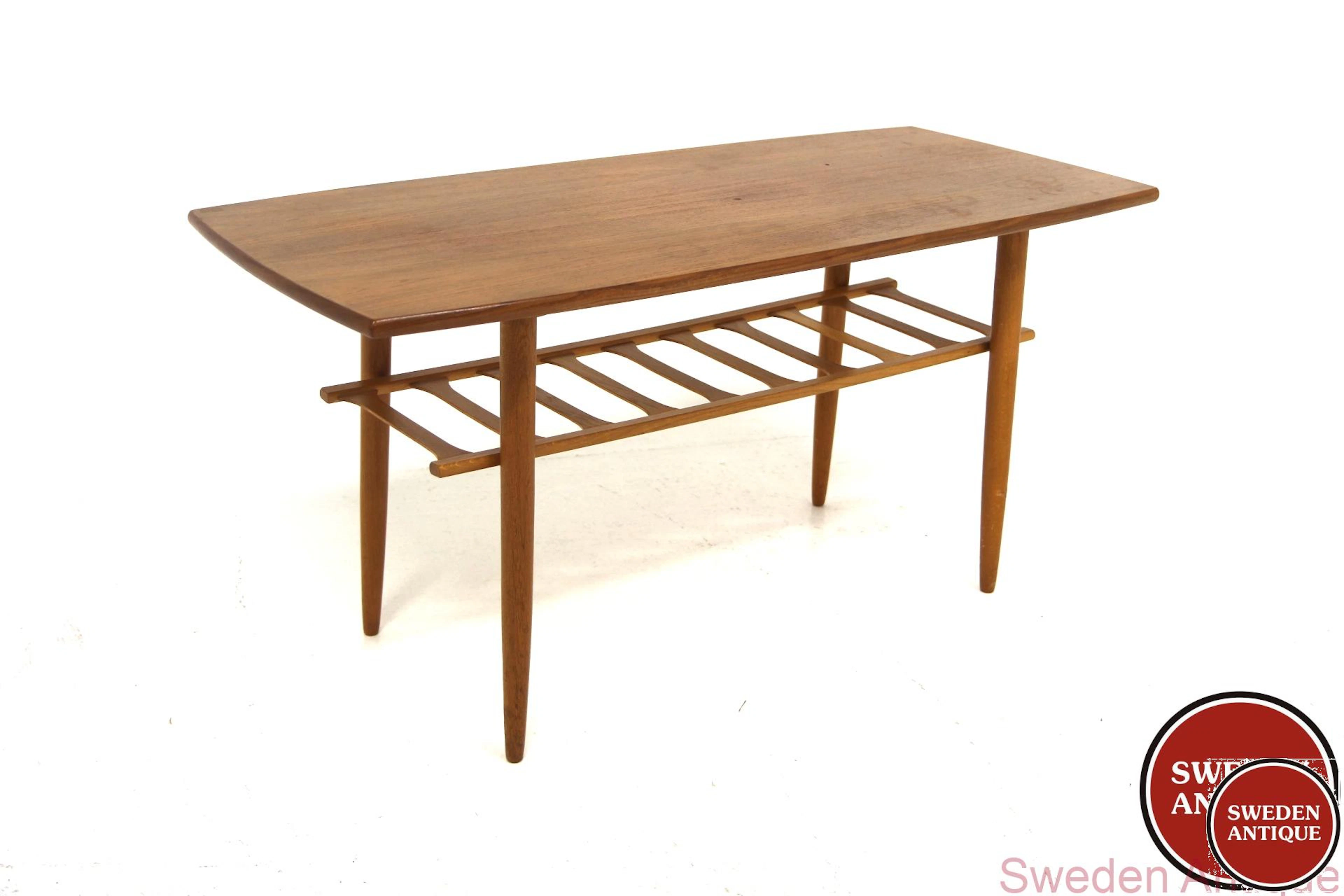 Coffee table Year: 1950s Origin: Swe. Material: Teak Oak W: 115cm