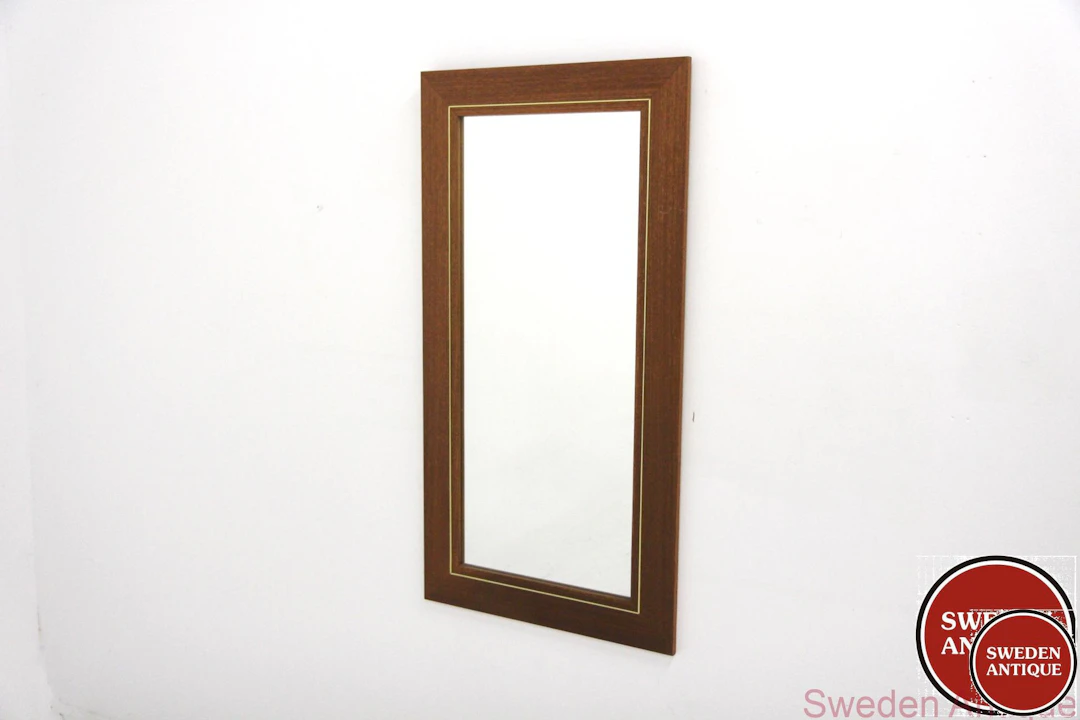 Mirror Year: 1970s Origin: Swe. Material: Teak Glass Plastic W: 58cm