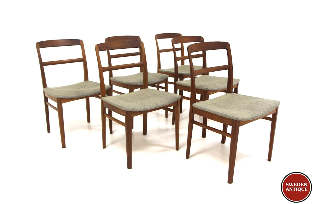 6 Pcs Chairs Ib Kofod Larsen for Faarup Møbelfabrik Year: 1960s Origin: