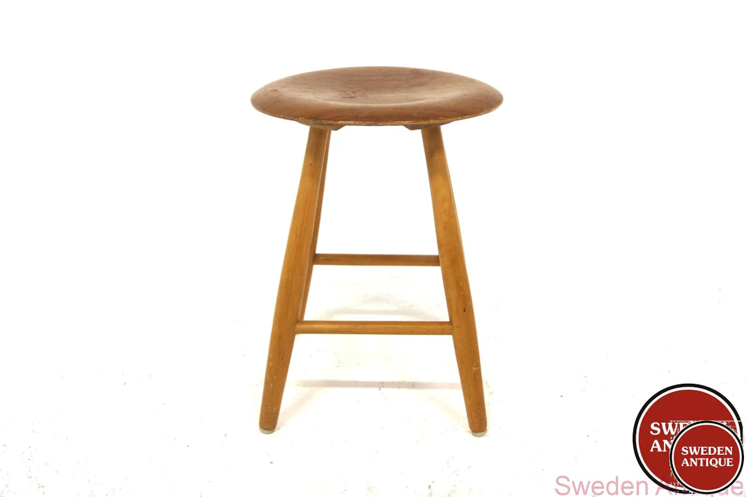 Stool Nässjö Stolfabrik, NESTO Year: 1960s Origin: Swe. Material: