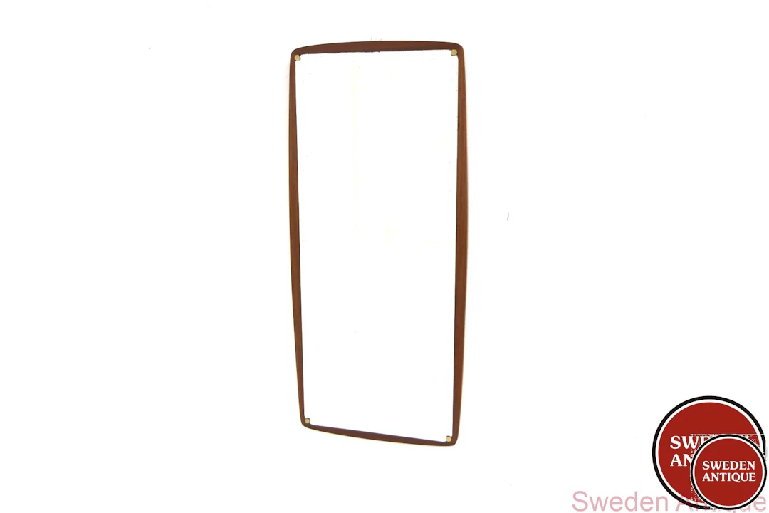Mirror Year: 1950s Origin: Swe. Material: Teak Glass Metal W: 43cm