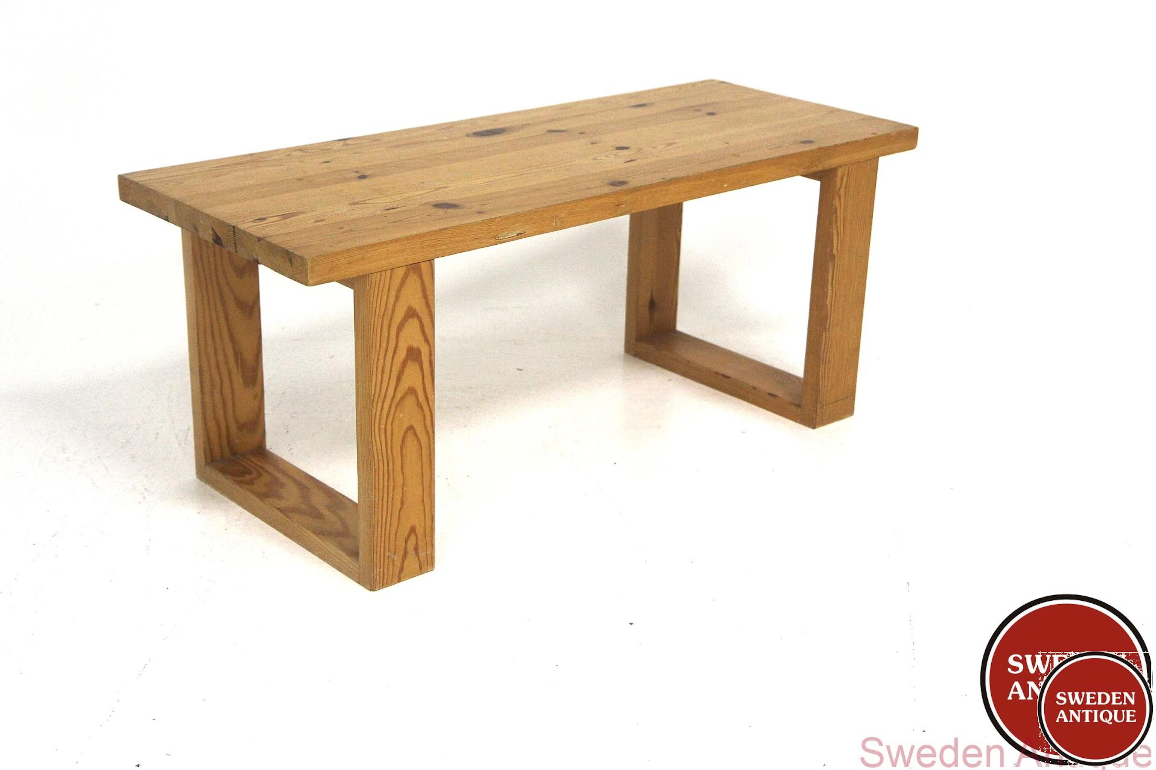 Bench Year: 1970s Origin: Swe. Material: Pine W: 100cm D: 40cm H: 42cm