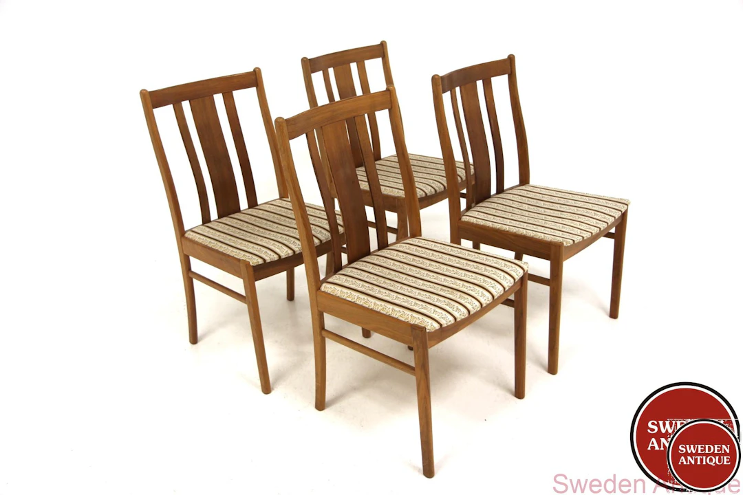 4 Chairs 1960s Swe. Walnut