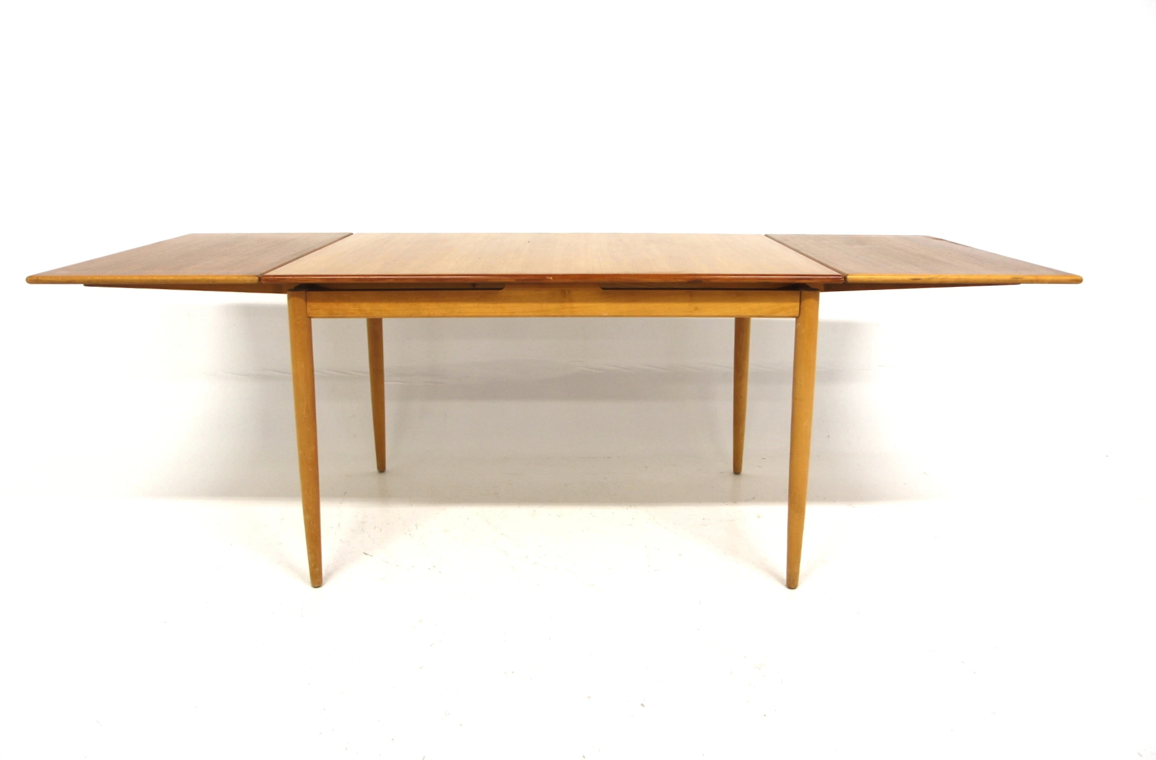 Dining table Year: 1950s Origin: Swe. Material: Teak Beech W: 120