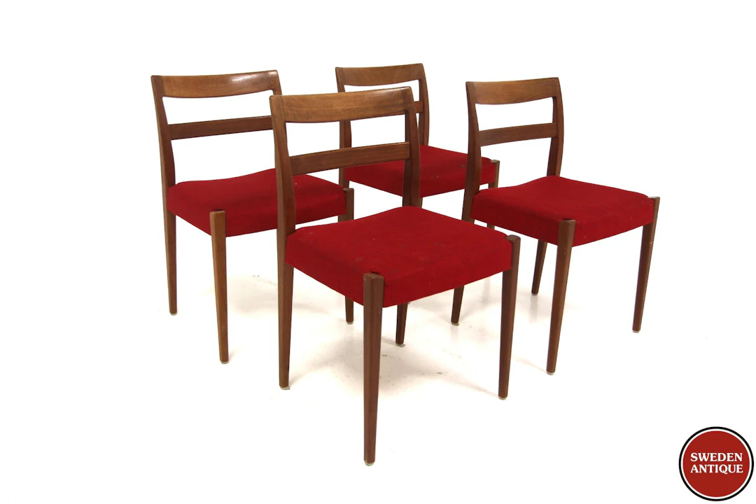 4Pcs Chairs Garmi Nils Jonsson for Troeds, Bjärnum Year: 1960s Origin: