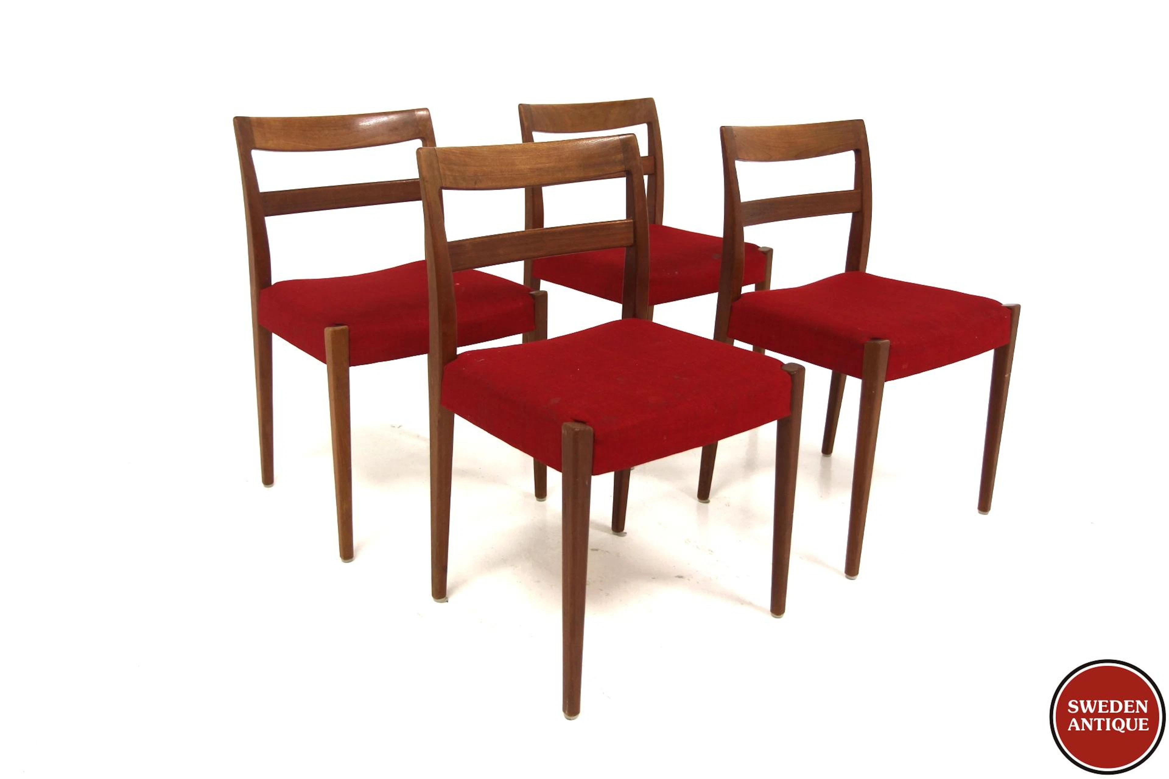 4Pcs Chairs Garmi Nils Jonsson for Troeds, Bjärnum Year: 1960s Origin: