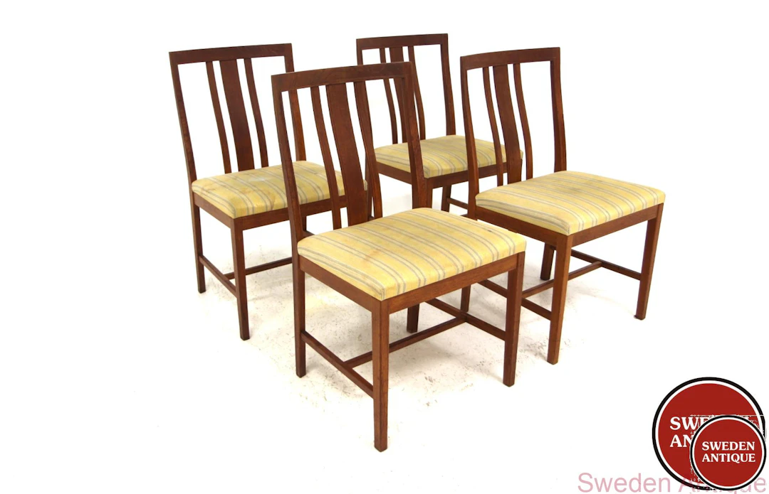 4Pcs Chairs Bonett Bertil Fridhagen for Bodafors Year: 1960s Origin:
