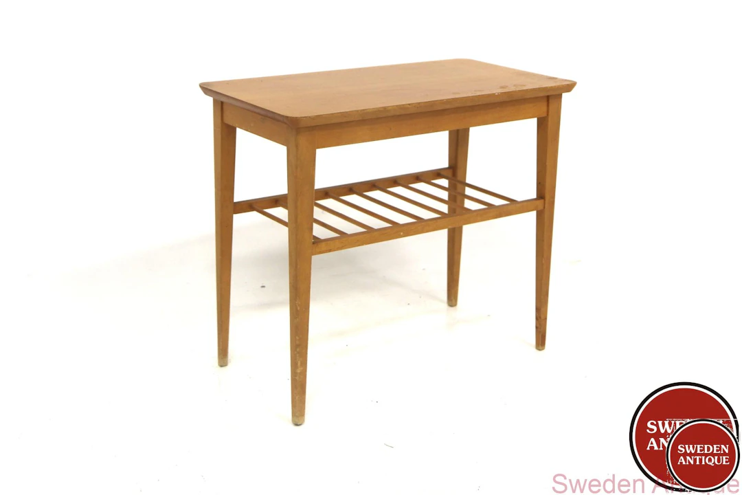Side table Swedish Modern, Model 375 Bodafors Year: 1940s Origin: