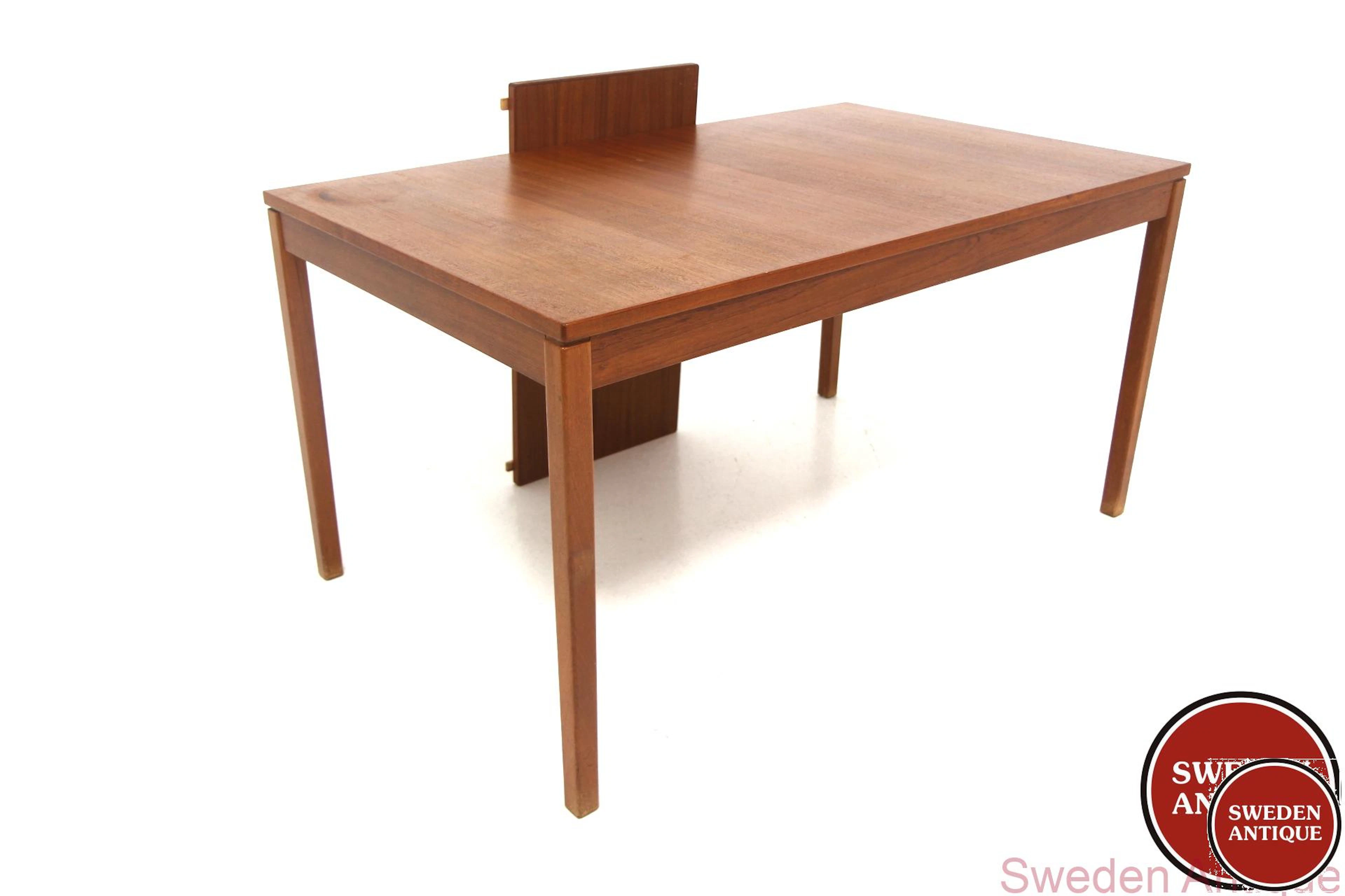 Dining table Ulferts, Tibro Year: 1960s Origin: Swe. Material: Teak