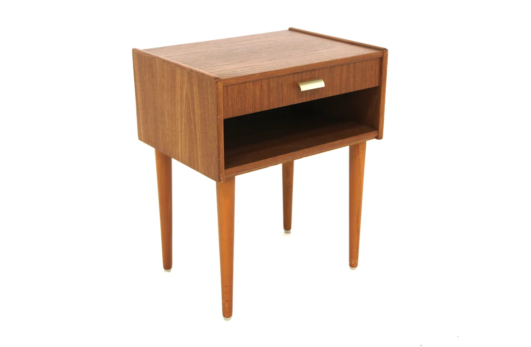 Bedside table Year: 1960s Origin: Swe. Material: Reak Beech Metal