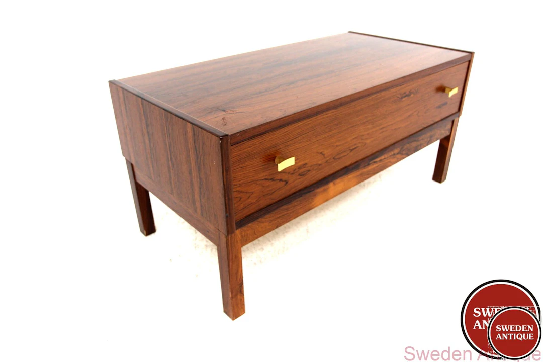 Chest of drawers 1960s Swe. Rosewood Metal