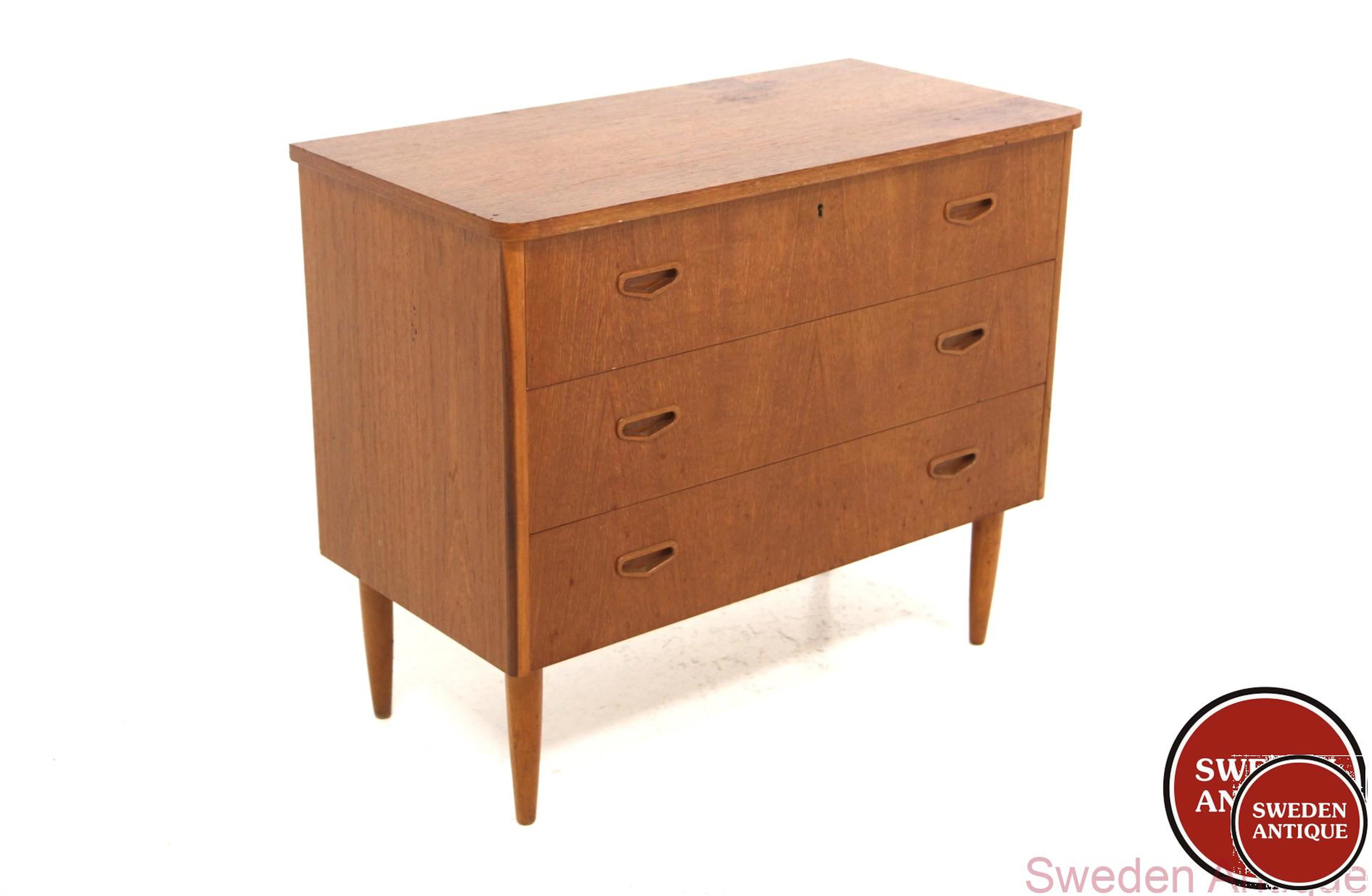 Chest of drawers Year: 1950s Origin: Swe. Material: Teak Beech W: