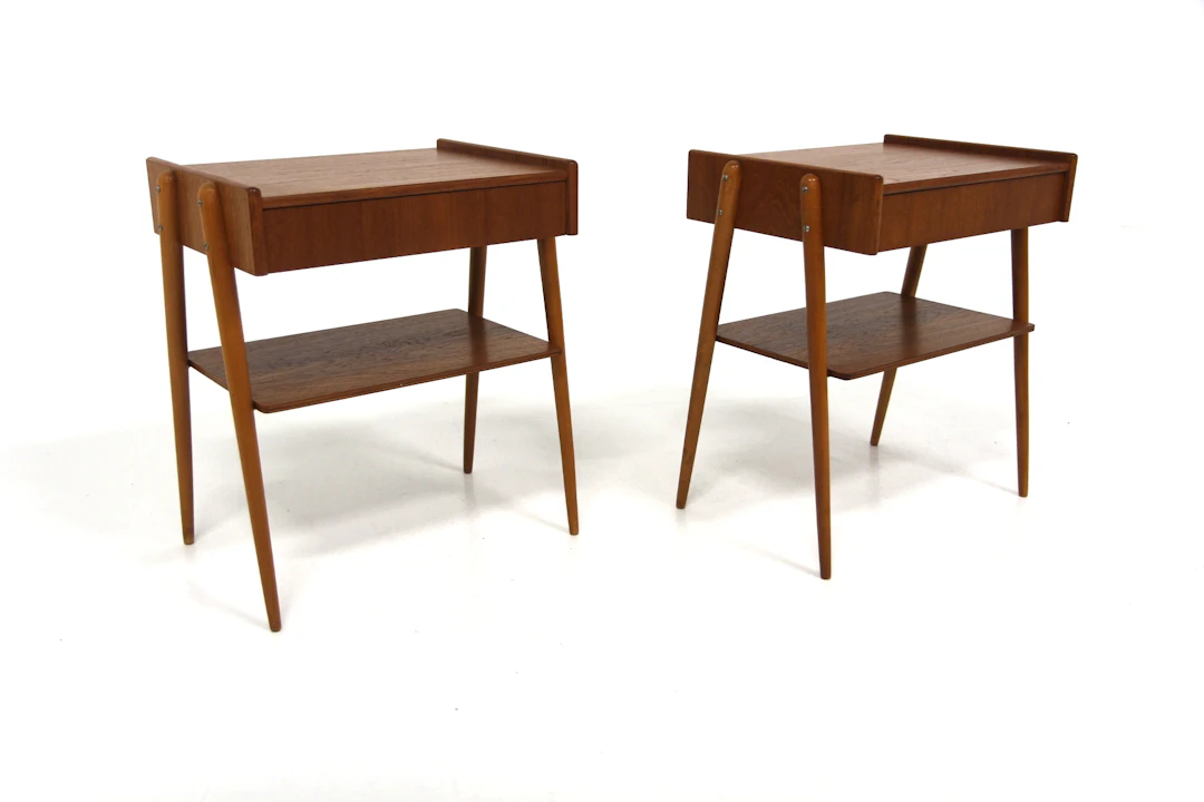 2Pcs Bedside tables AB Carlströms & Co Möbelfabrik Year: 1960s Origin: