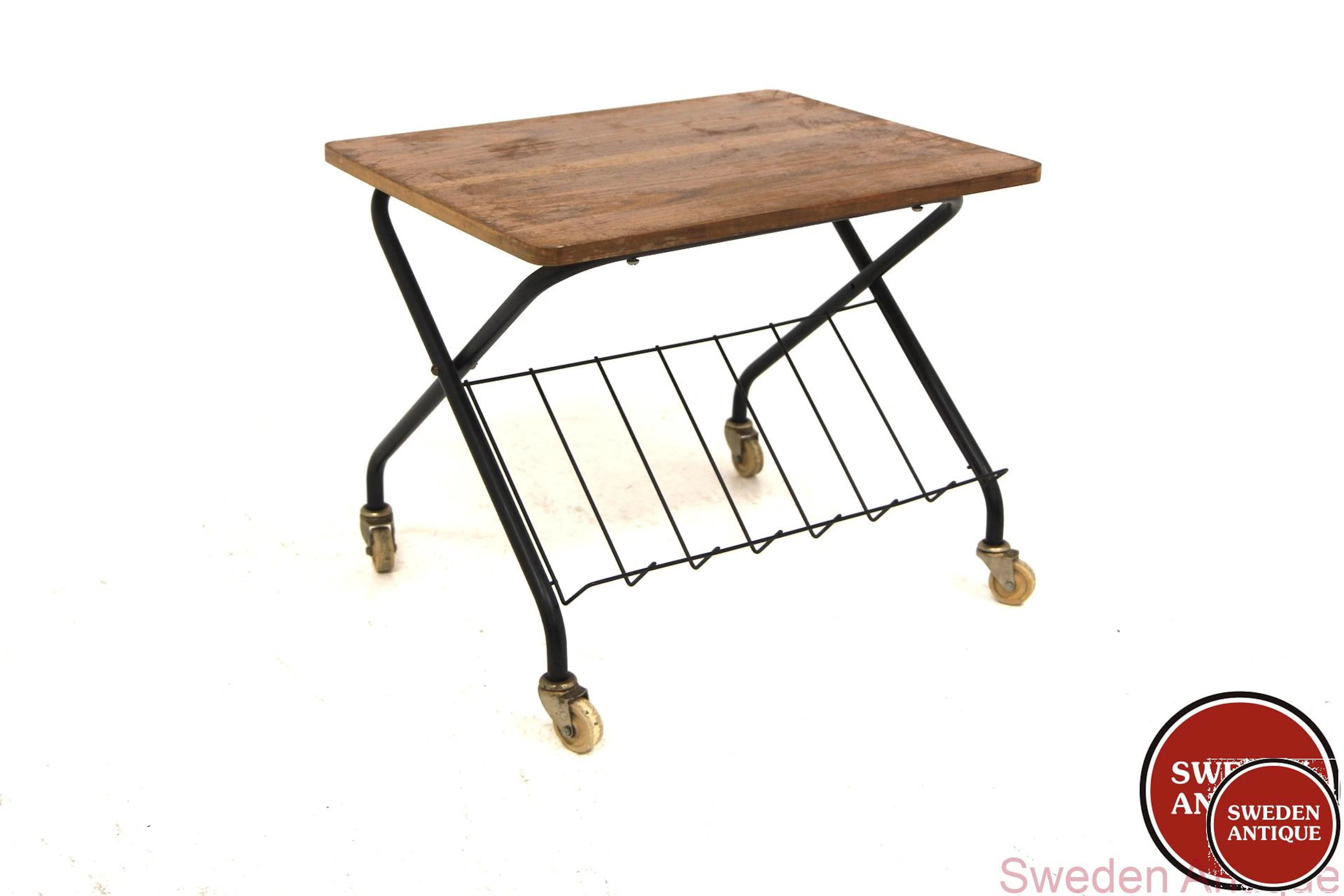 Side table Year: 1950s Origin: Swe. Material: Teak Metal W: 58cm D: