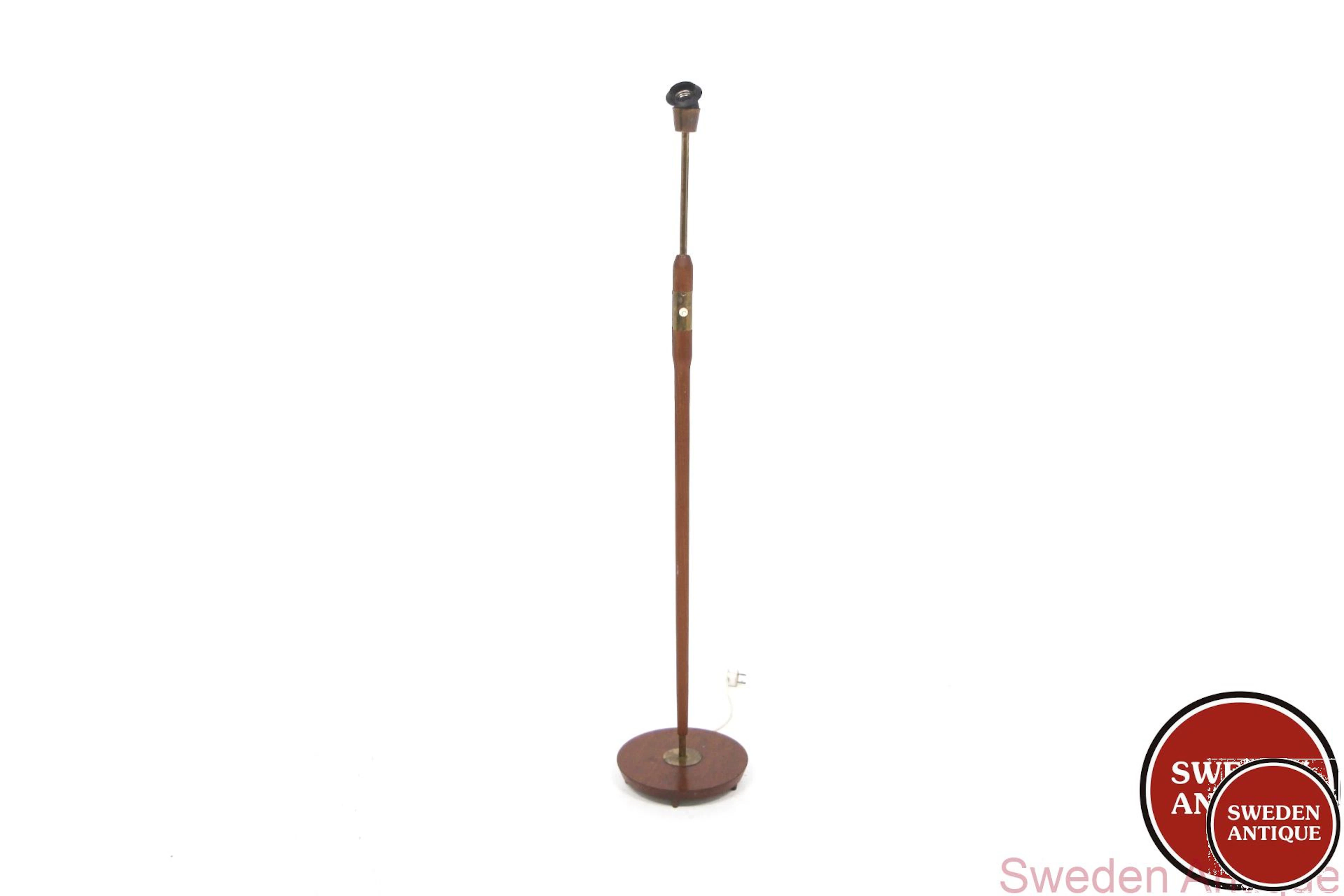 Floor lamp Örebro Arbetarverkstad 1940s Swe. Teak Metal