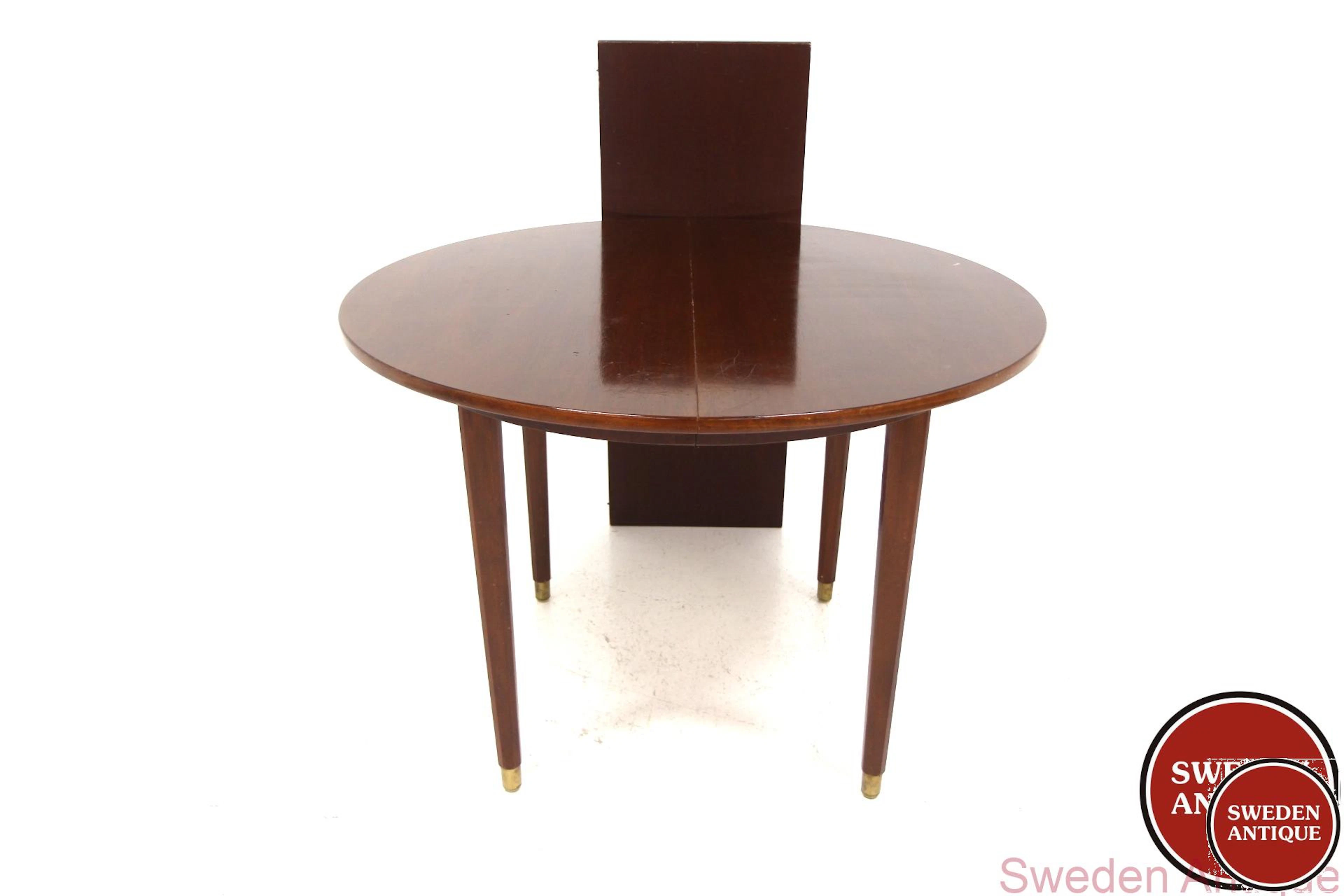 Dining table Year: 1950s Origin: Swe. Material: Mahogany Beech Metal