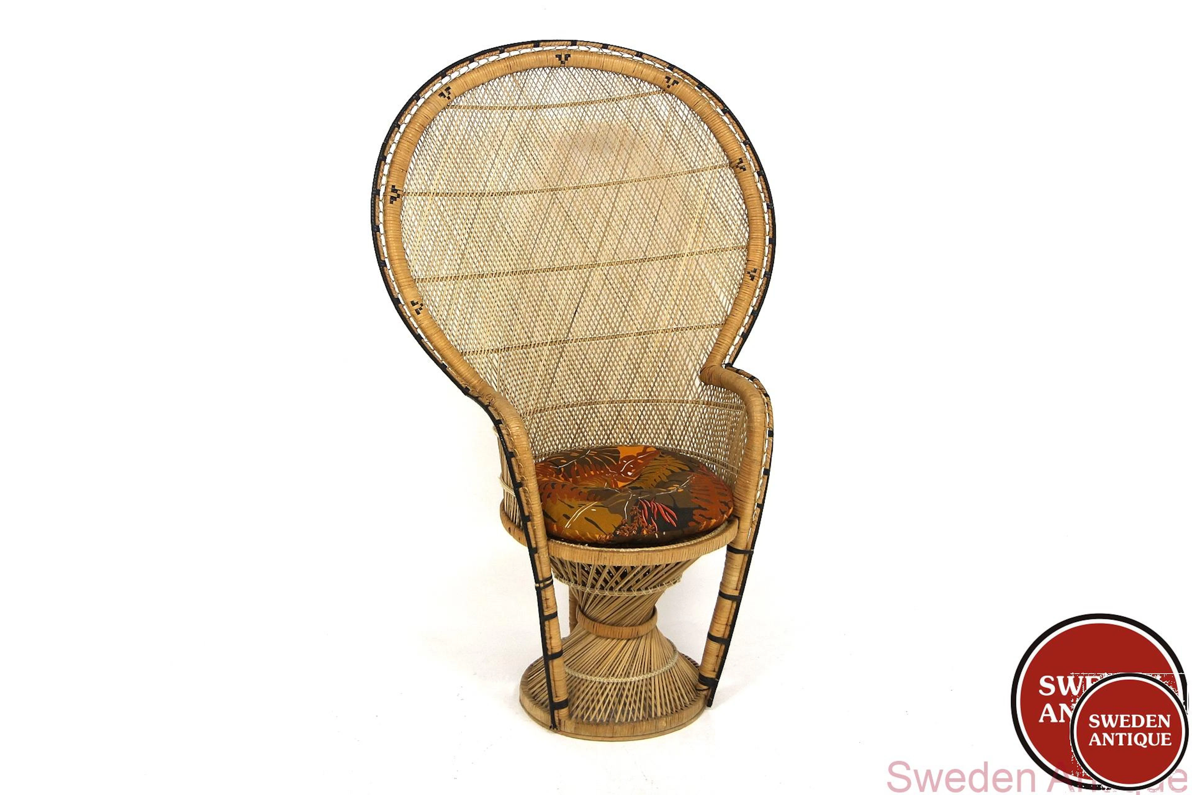 High back Lounge chair Peacock chair Rattan