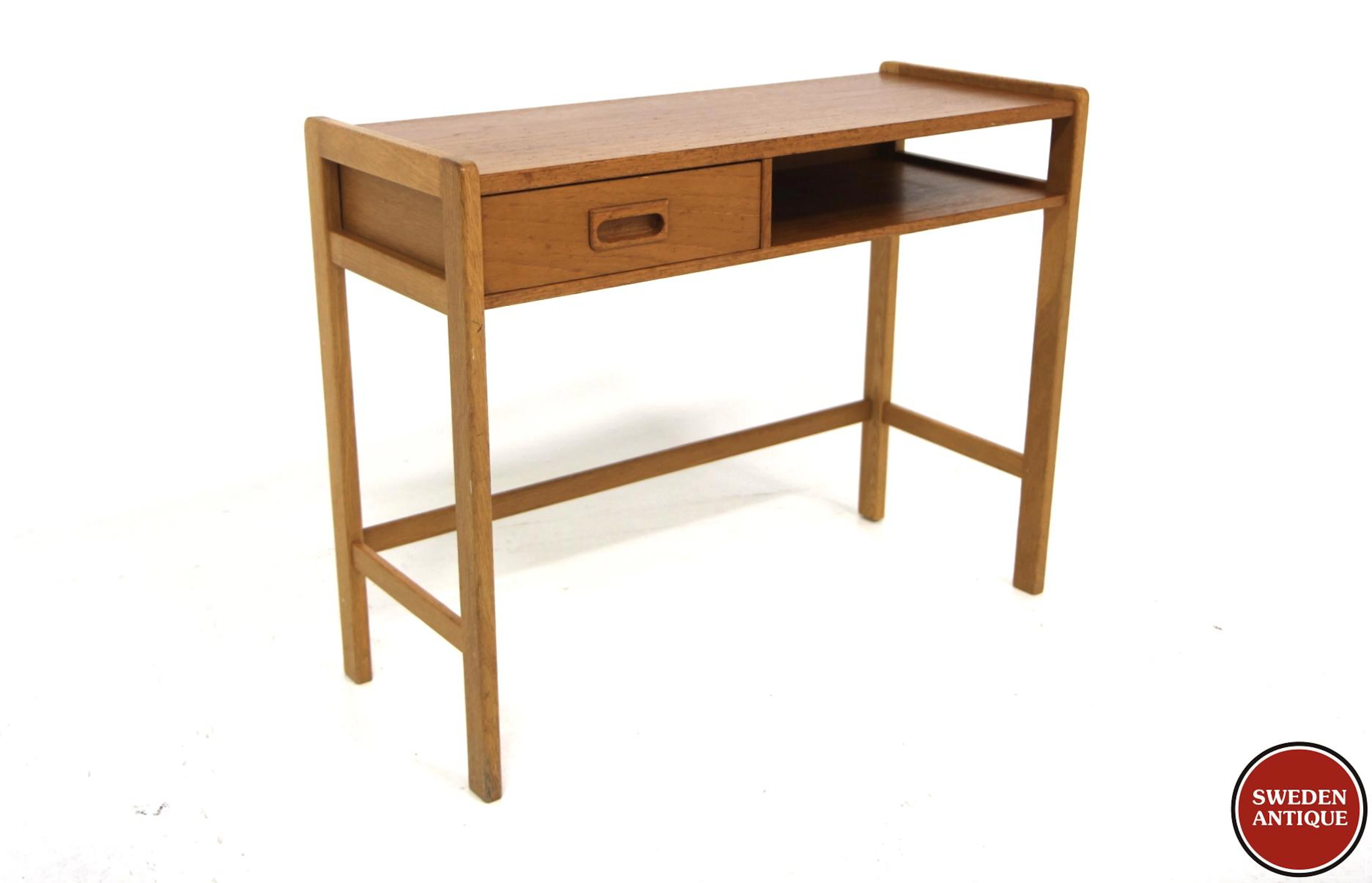 Chest of drawers No. 526 Nybrofabriken, Fröseke Year: 1960s Origin: