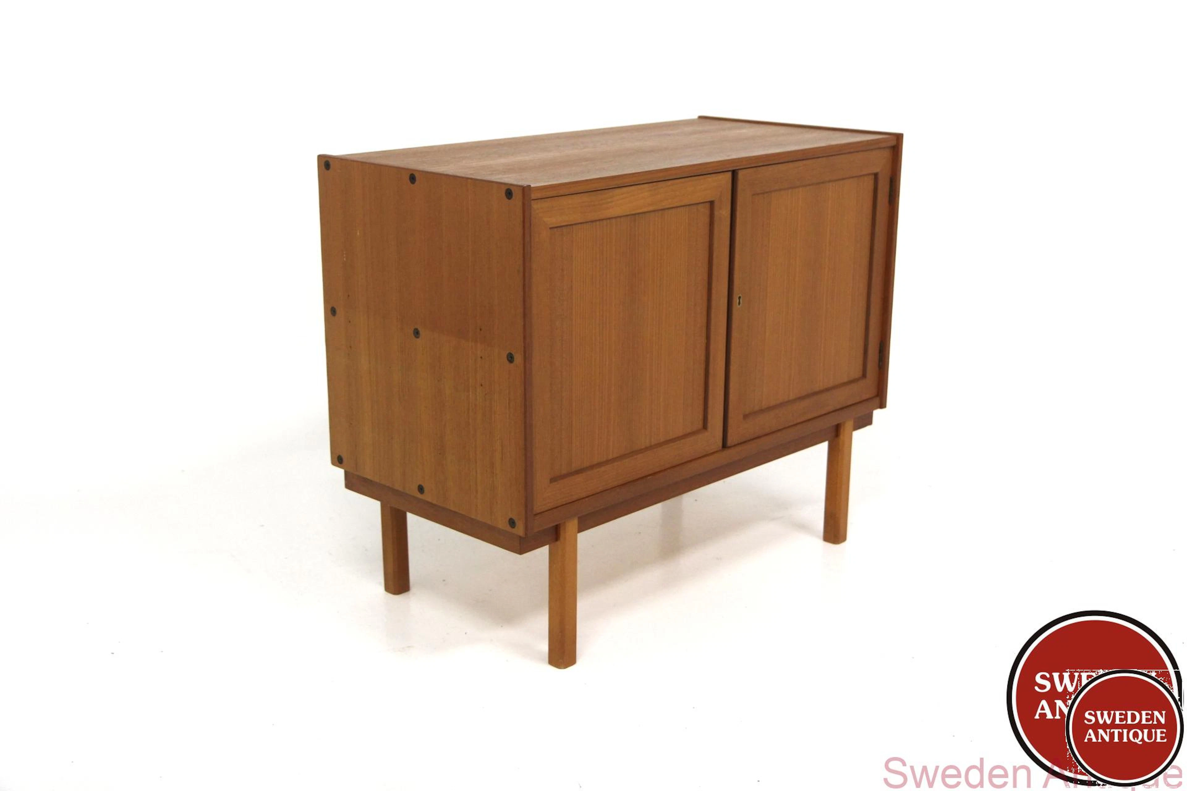 Cabinet Year: 1960s Origin: Swe. Material: Teak Beech W: 90cm D: 45cm H: 72cm