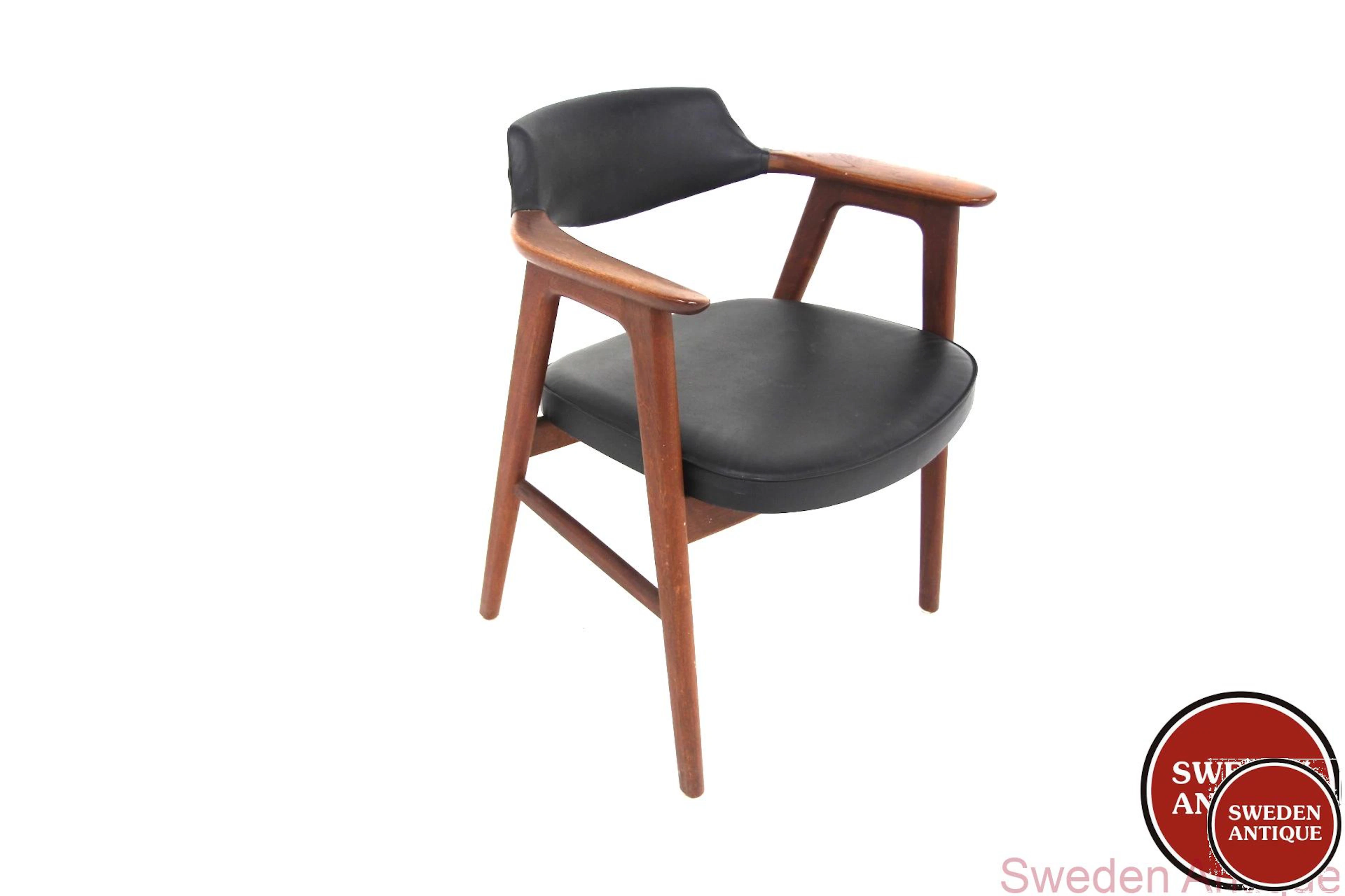 Arm chair Erik Kirkegaard for Høng Stolefabrik 1960s Den. Teak Vinyl