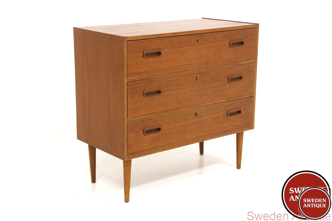 Chest of drawers Year: 1950s Origin: Swe. Material: Teak Beech W: