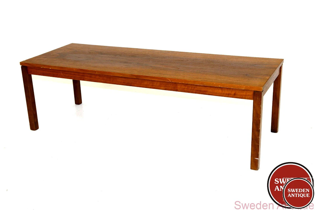 Bench Year: 1960s Origin: Swe. Material: Walnut W: 130cm D: 48cm H: 40cm