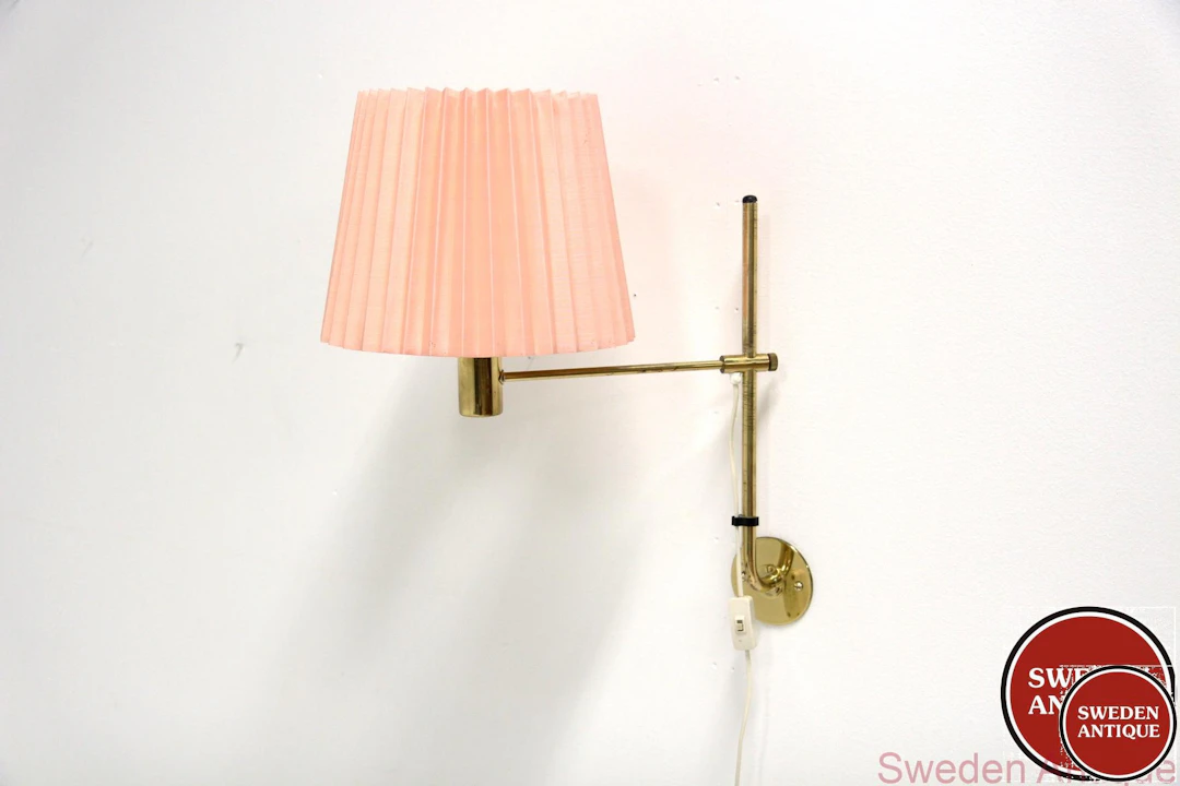 Wall lamp No. 393 Hans-Agne Jakobsson, Markaryd Metal