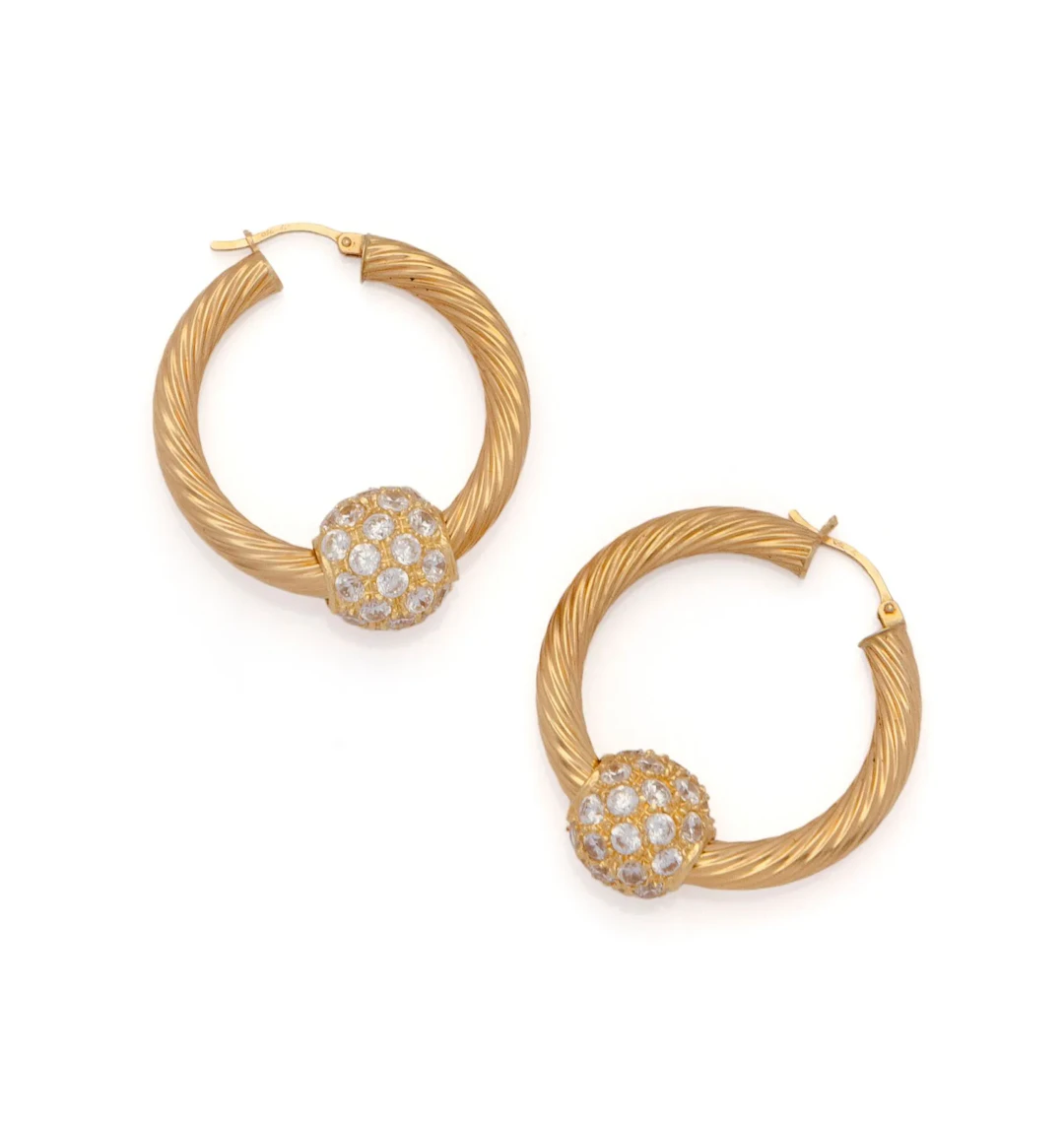 PAIRE DE CRÉOLES en or jaune 18K (750/1000) torsadé agrément - Lot 209