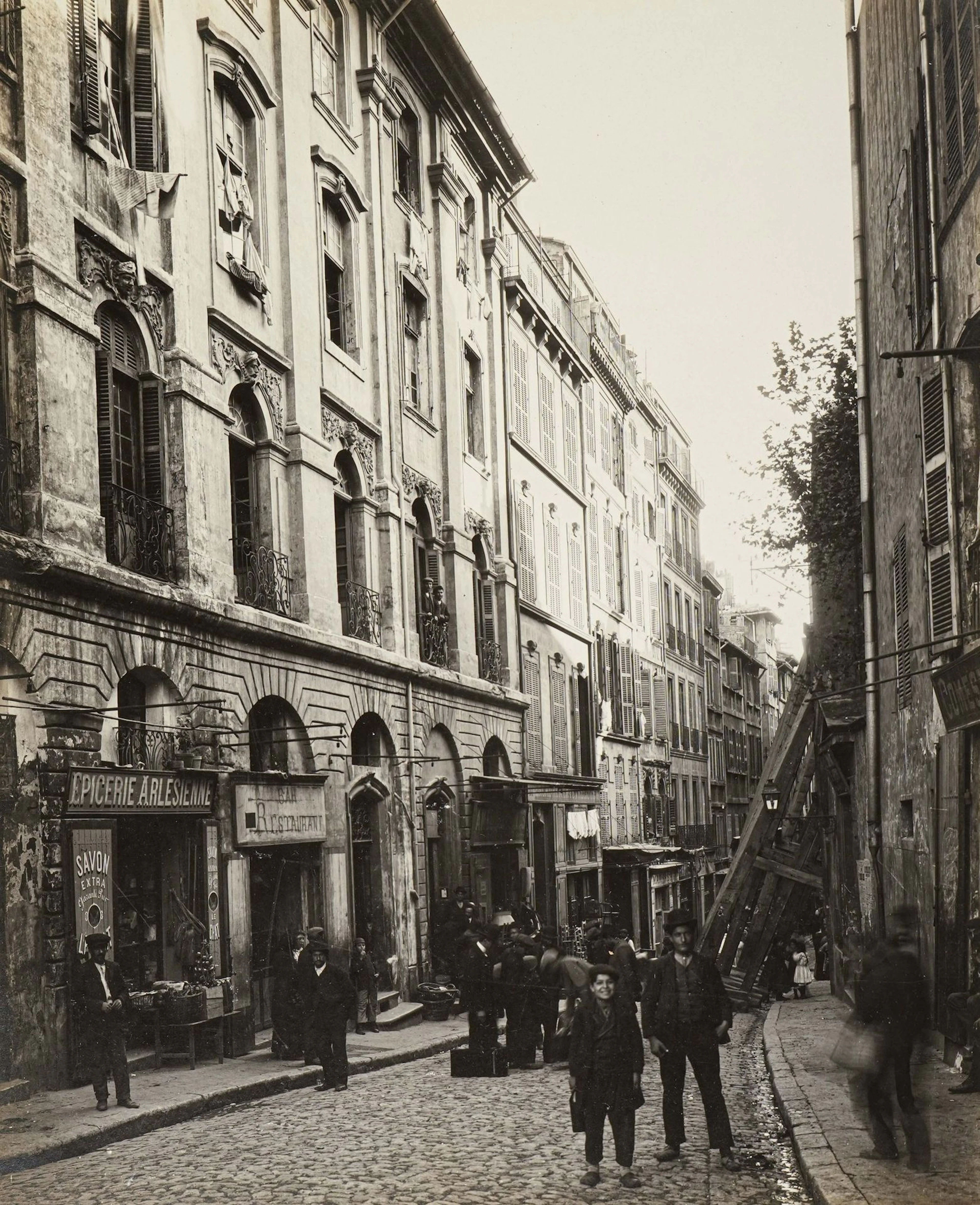 Musée des photographies documentaires de Provence - Lot 284