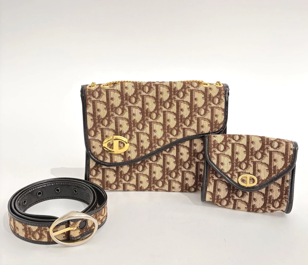 Christian DIOR - Lot 315