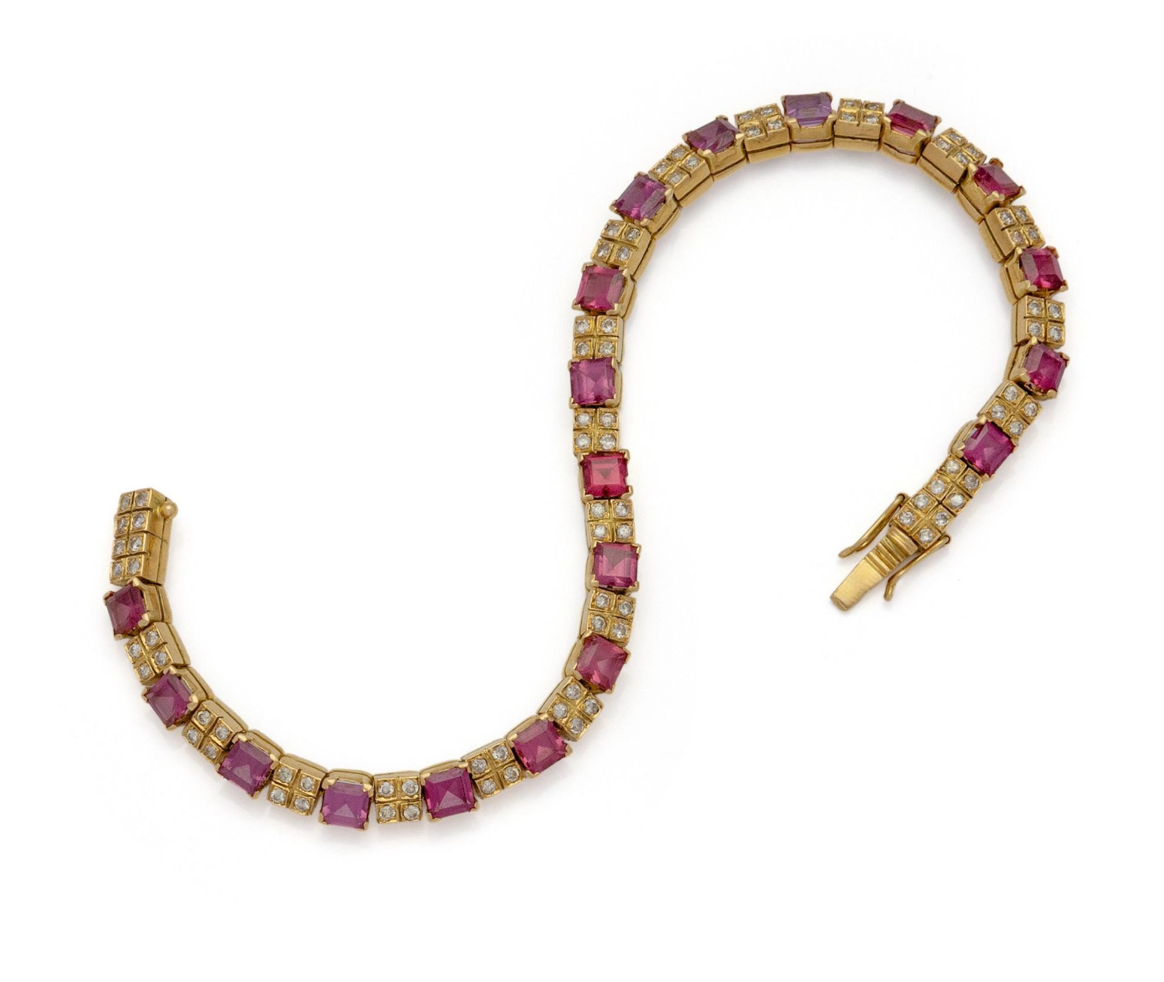 BRACELET LIGNE en or jaune 18K (750/1000) articulé de maillo - Lot 159