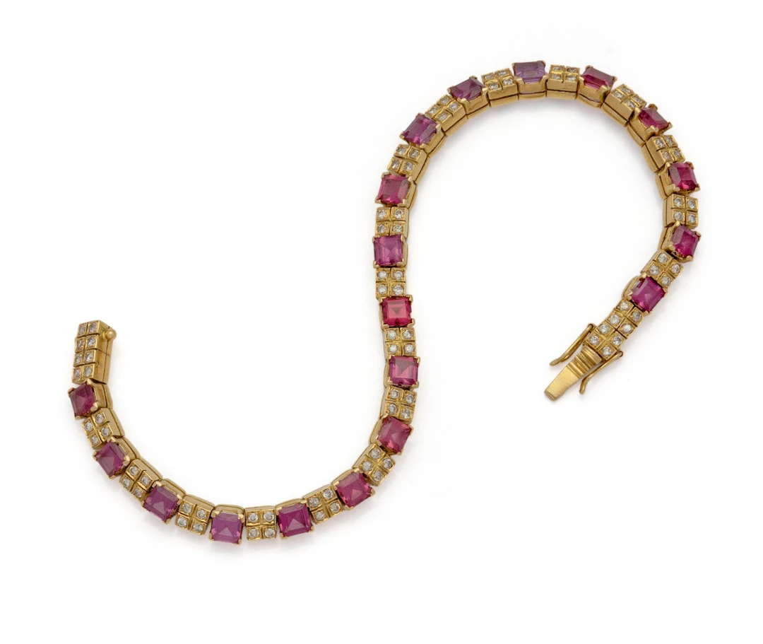 BRACELET LIGNE en or jaune 18K (750/1000) articulé de maillo - Lot 159