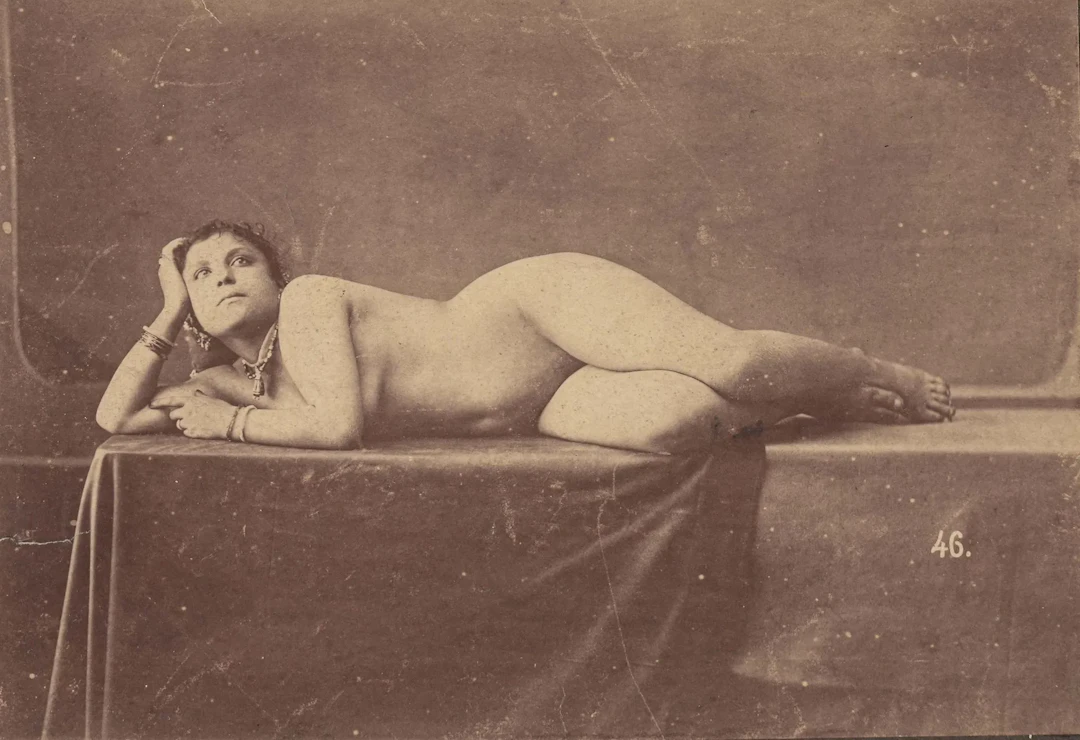 E. AUBIN ET PHOTOGRAPHE NON IDENTIFIE - Lot 154