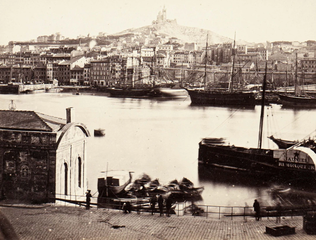 PHOTOGLOB À ZURICH - Lot 321