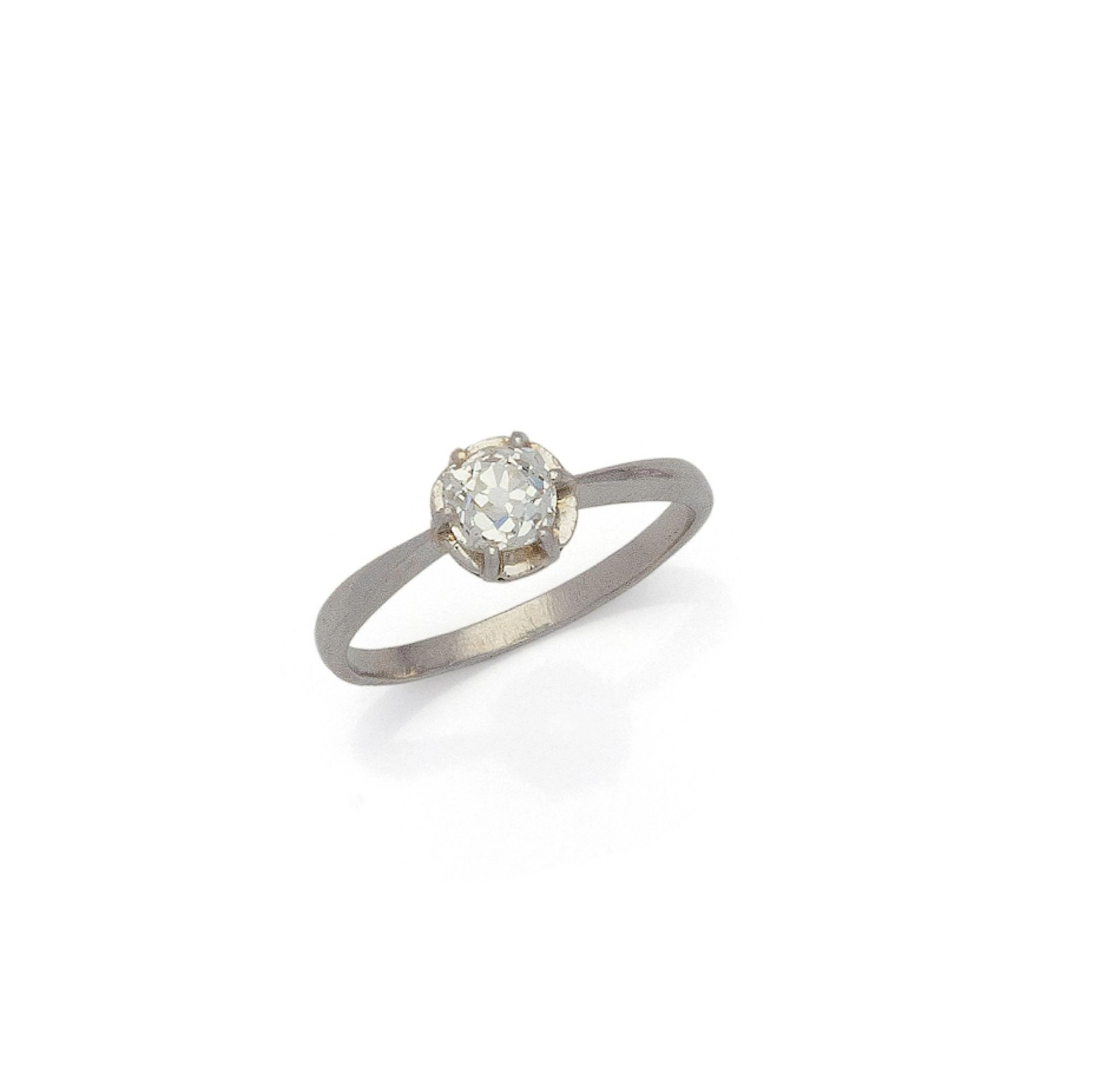 SOLITAIRE en or gris 18K (750/1000) orné d'un diamant old mi - Lot 225