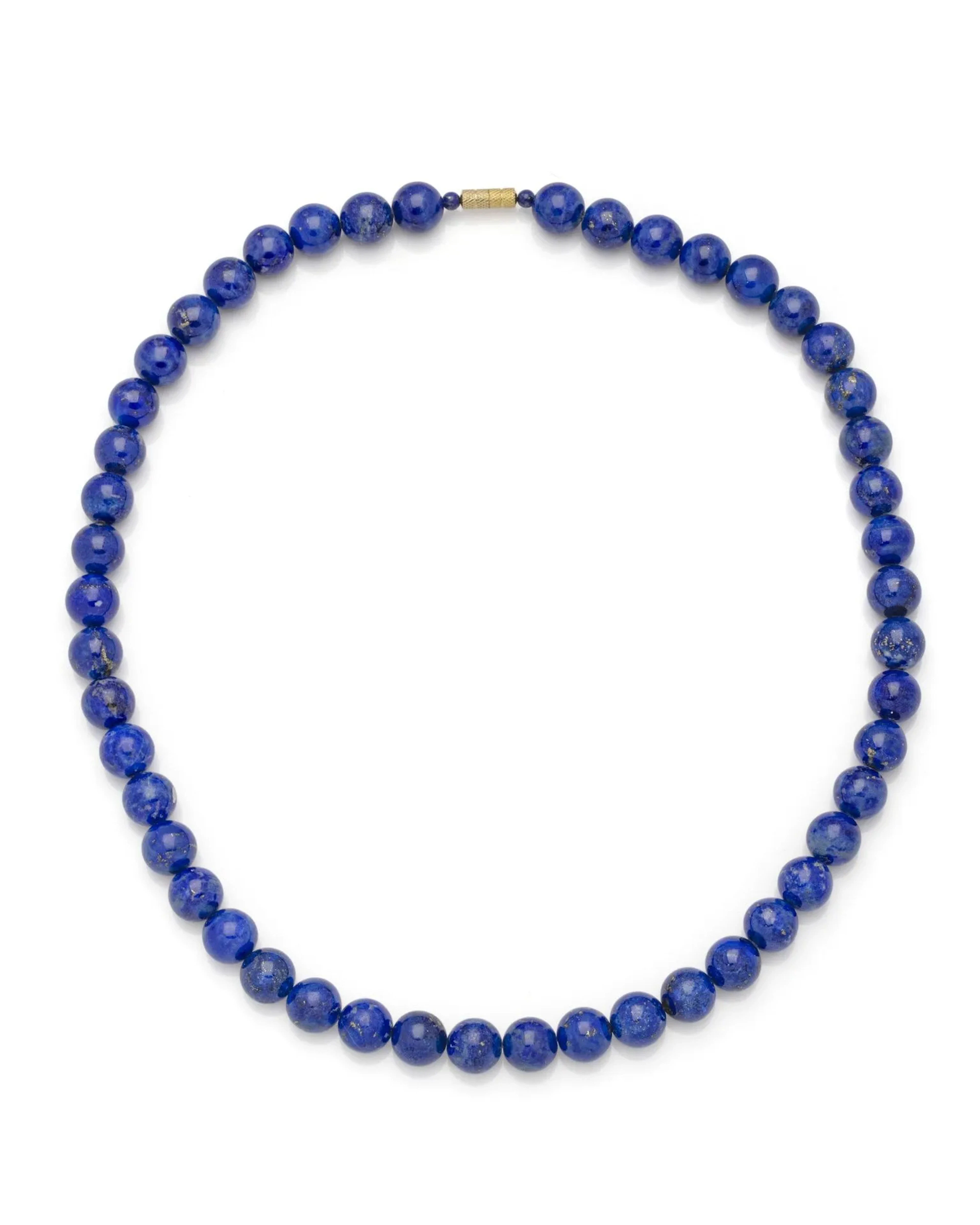 COLLIER formé de 50 perles de lapis lazuli, agrémenté d’un f - Lot 275