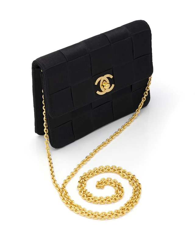 CHANEL - Lot 307