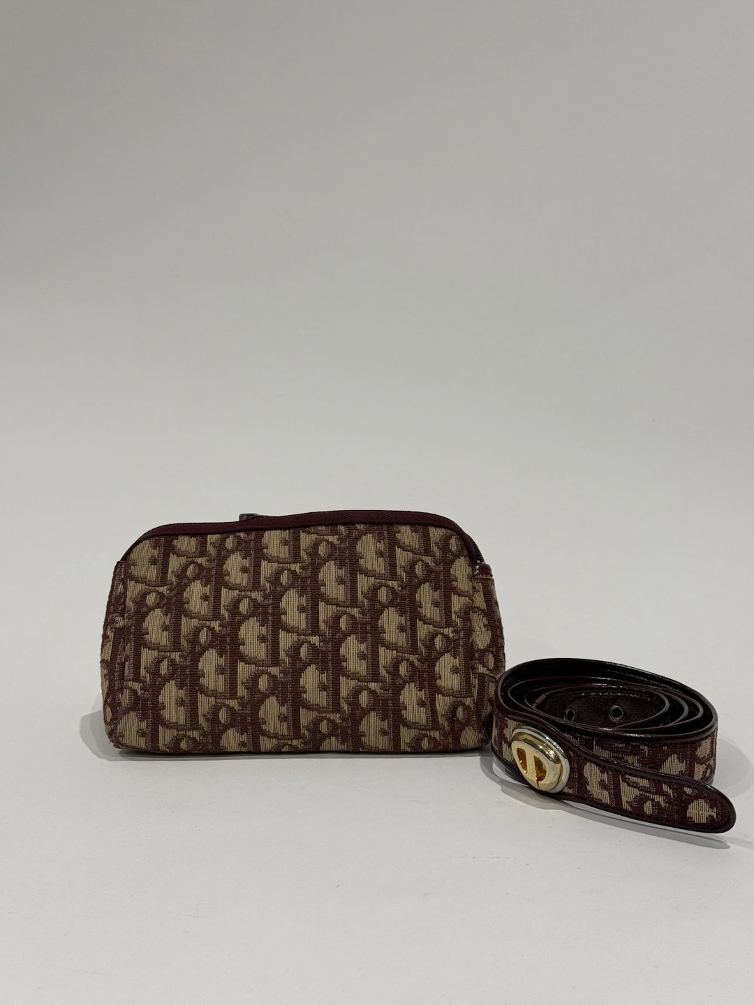 Christian DIOR - Lot 315