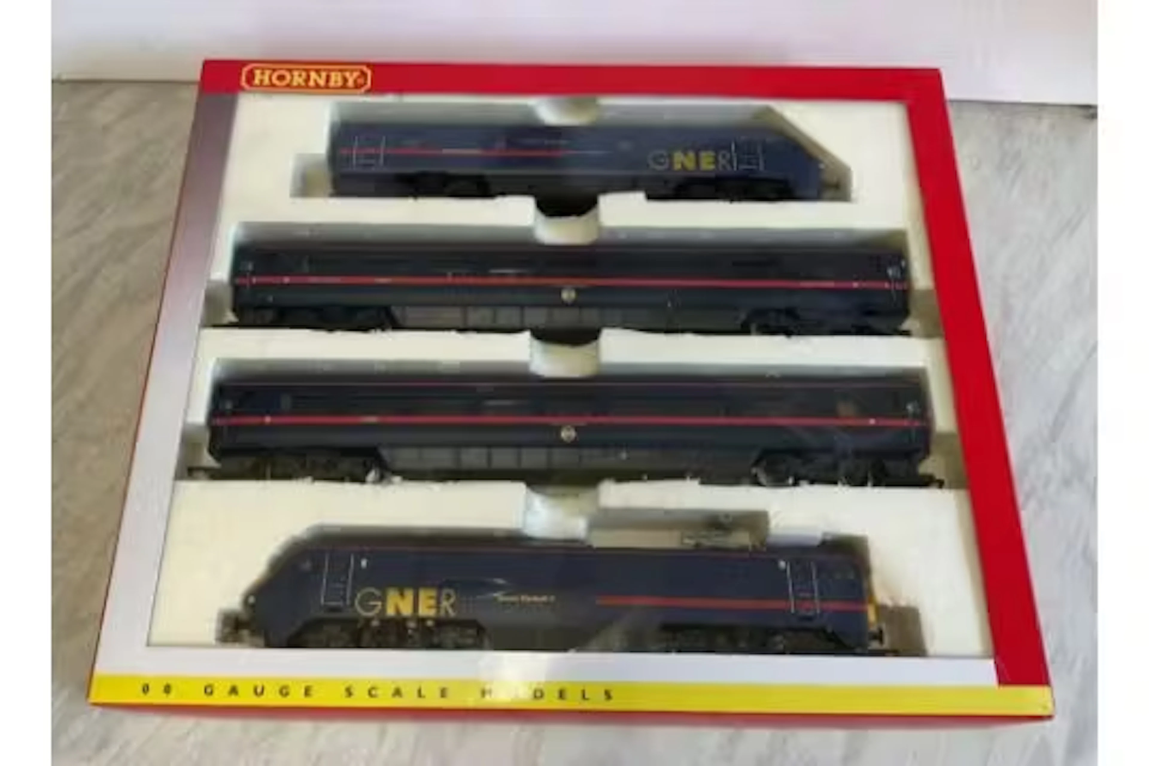 OO Gauge - Hornby three (3) x train packs, to include R 2427 GNER