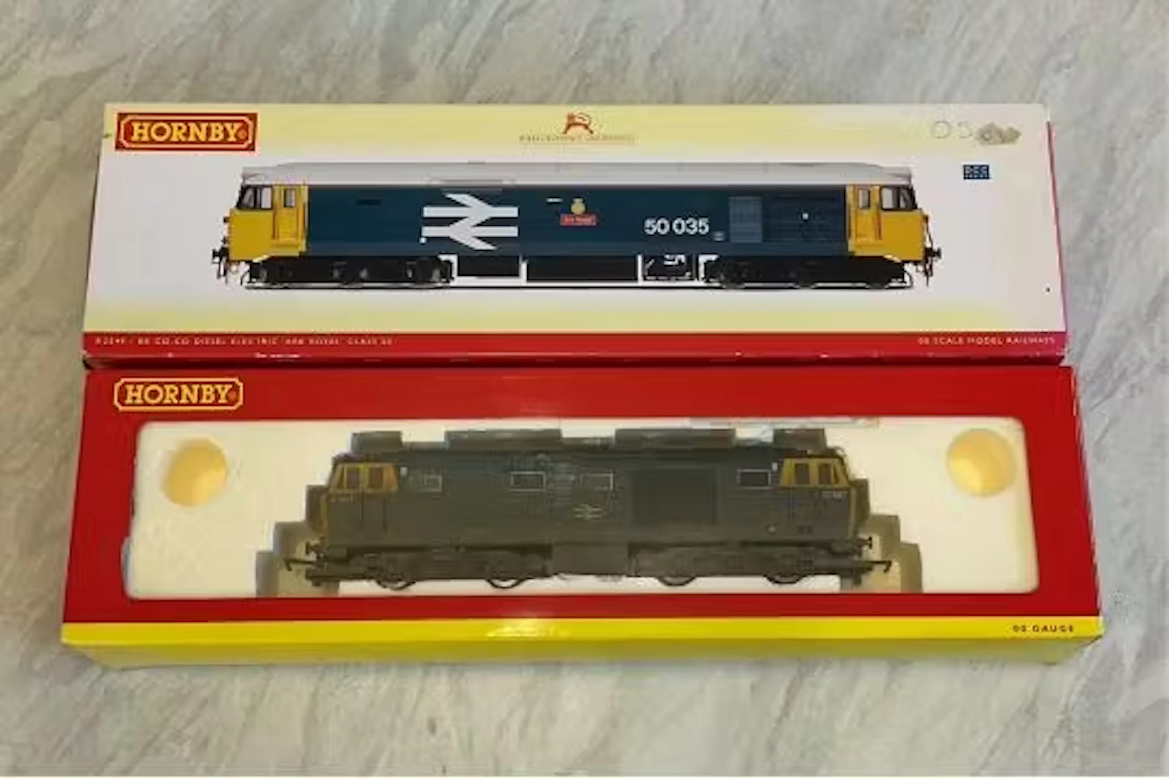 OO Gauge - Hornby collection, to include BR CO-CO Diesel Electric