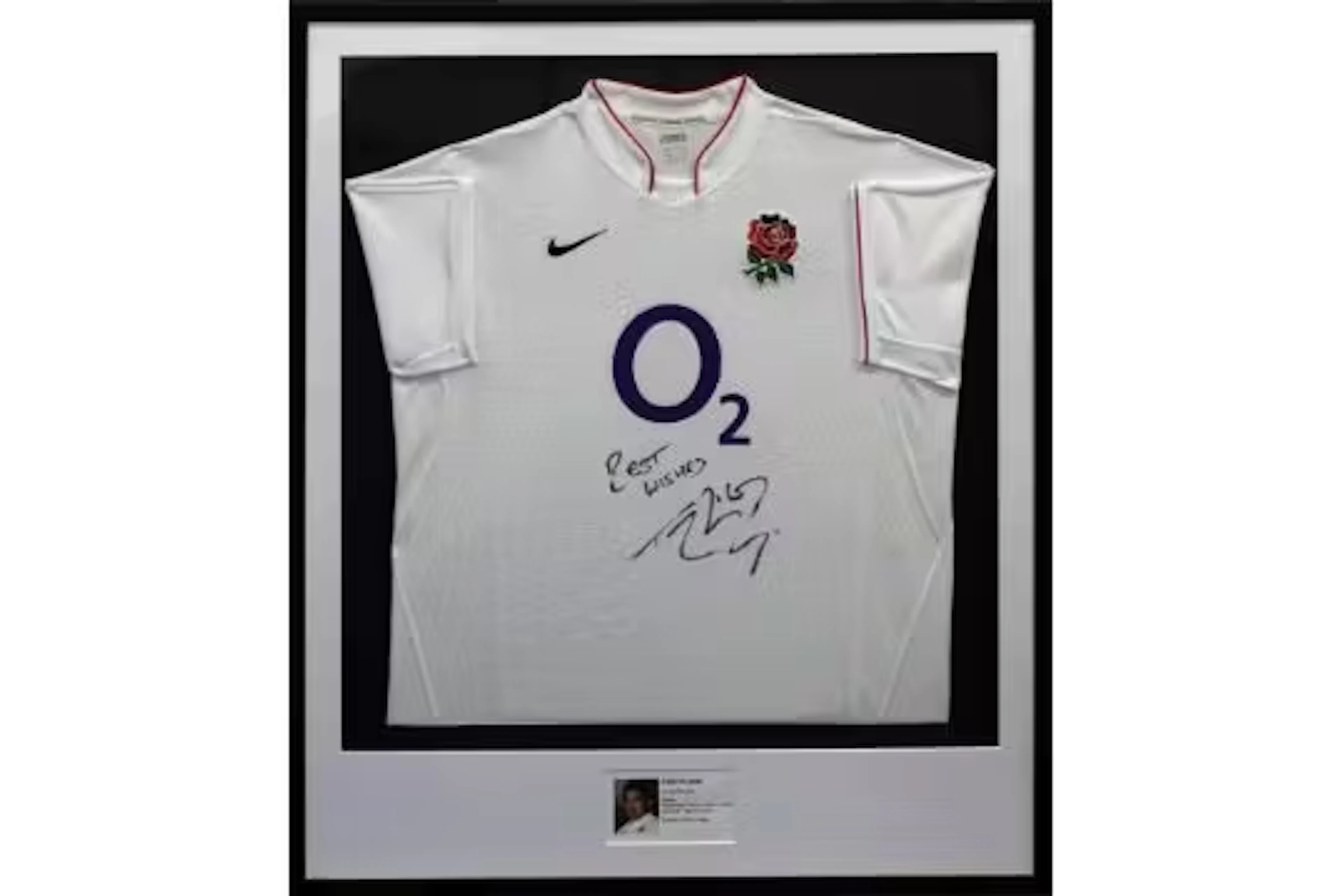 Rugby Memorabilia - Toby Flood signed rugby shirt, Autograph located