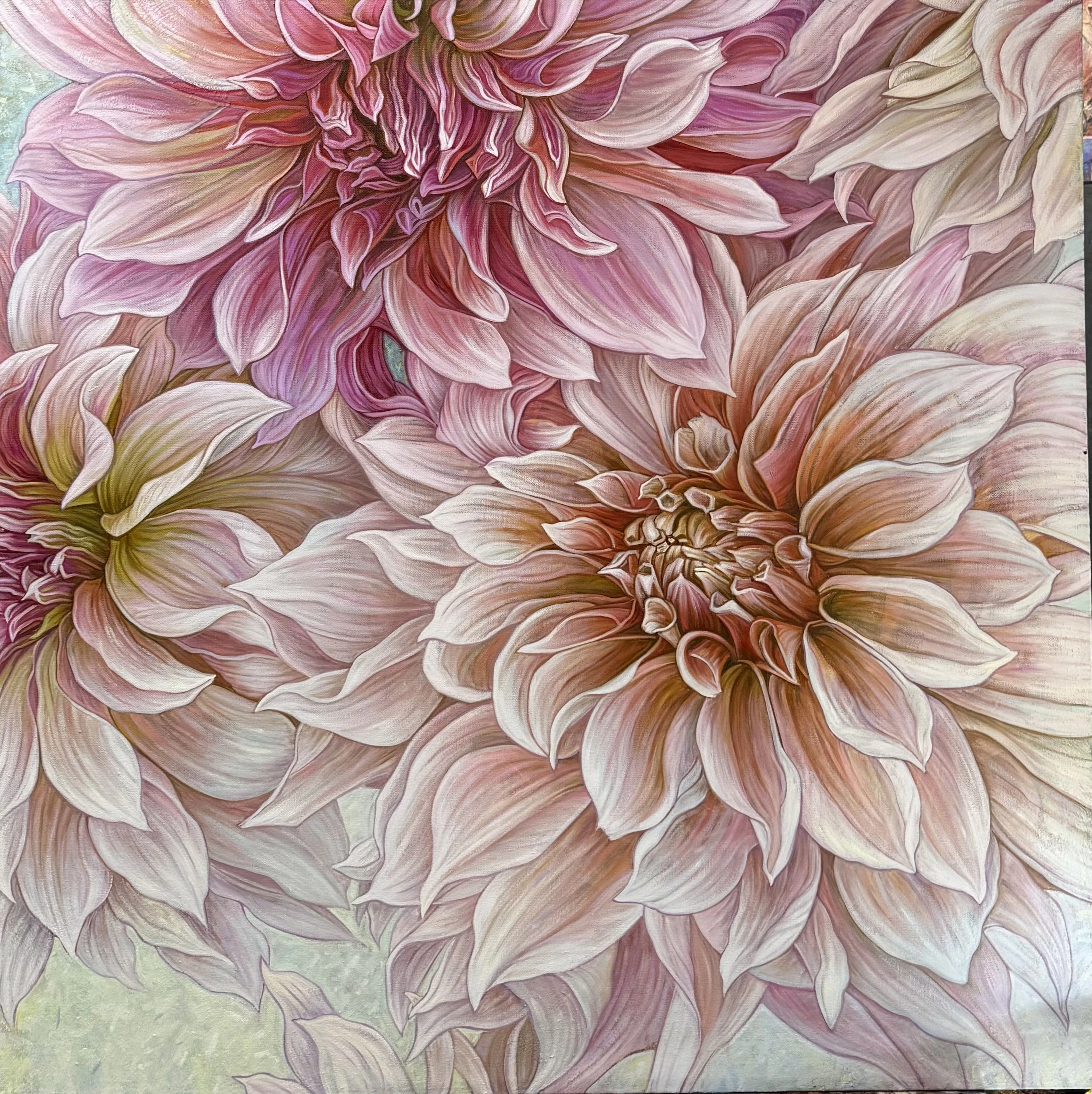 Dahlias Cafe au light - Elena Podmarkova